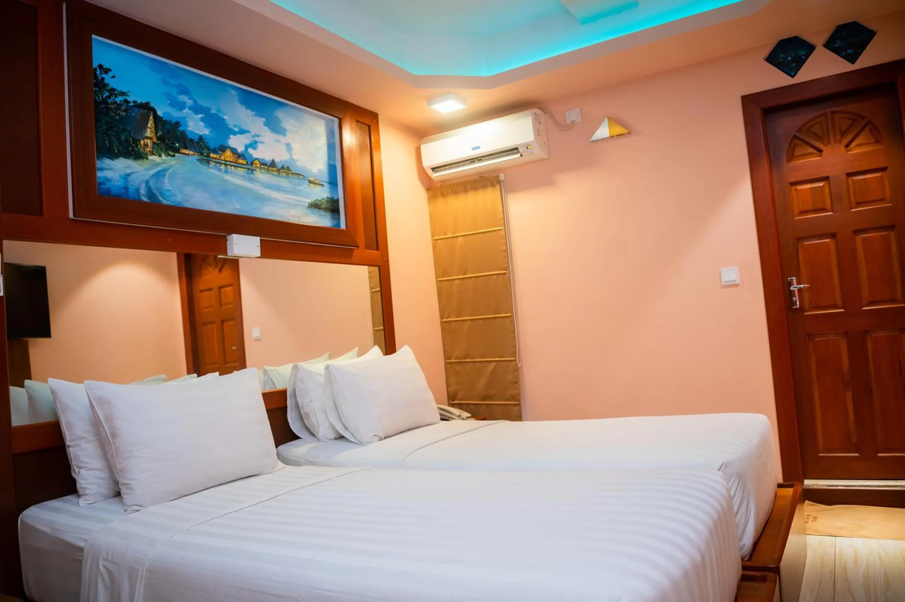 Bedroom, Bed in ZAN Lodge