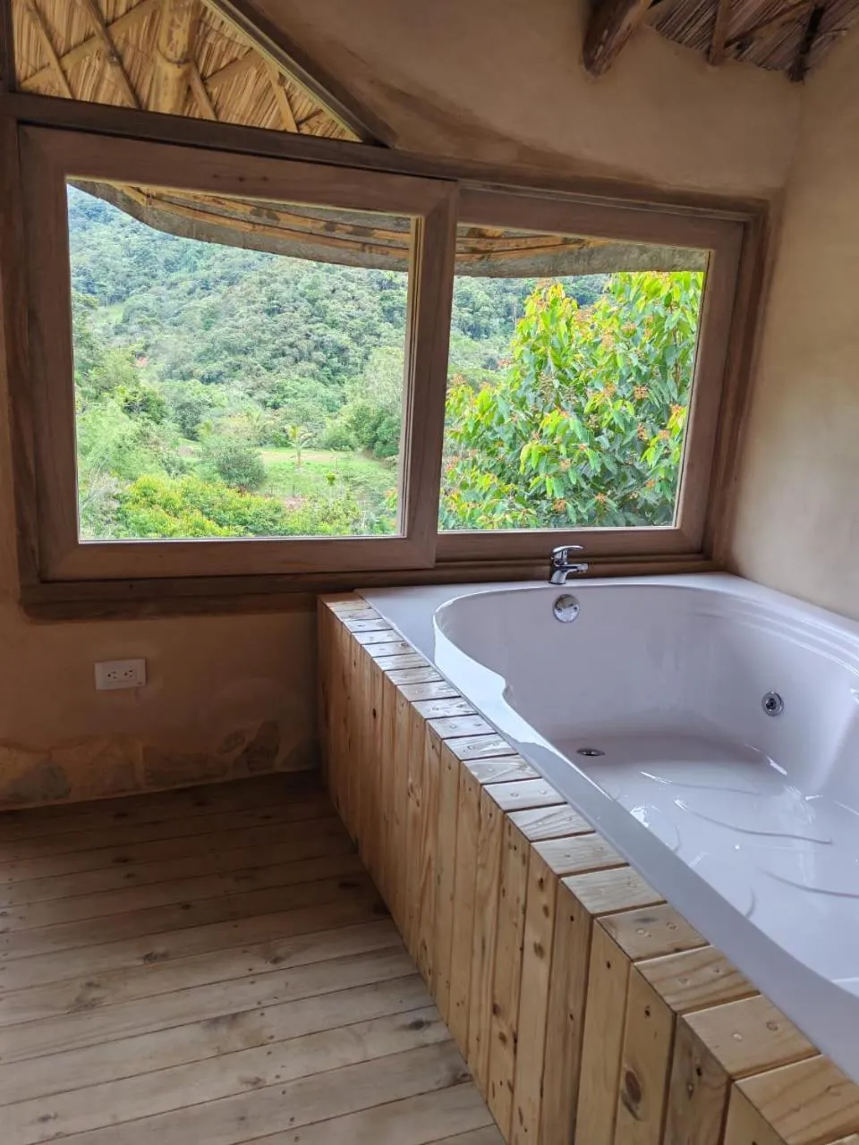 Aracari Ecolodge