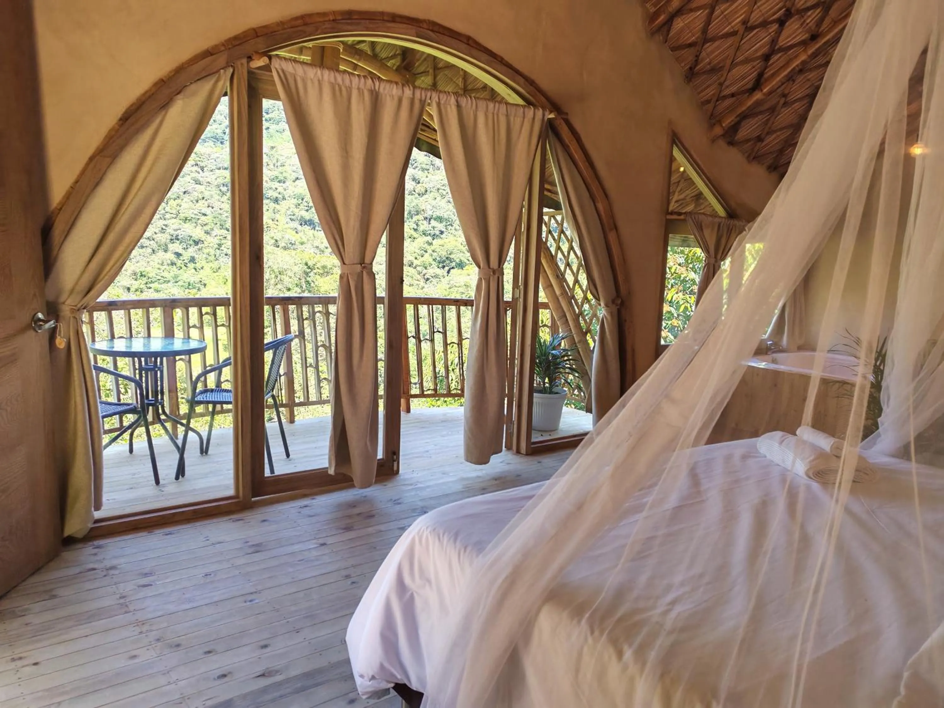 Aracari Ecolodge