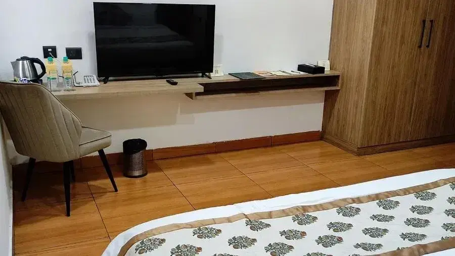 Standard King Room in Triptam Vrindavan Standard King Room in Triptam Vrindavan