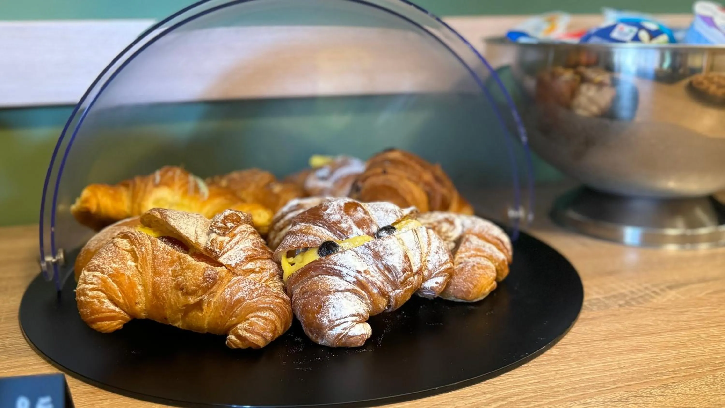 Buffet breakfast in Hotel Cladan