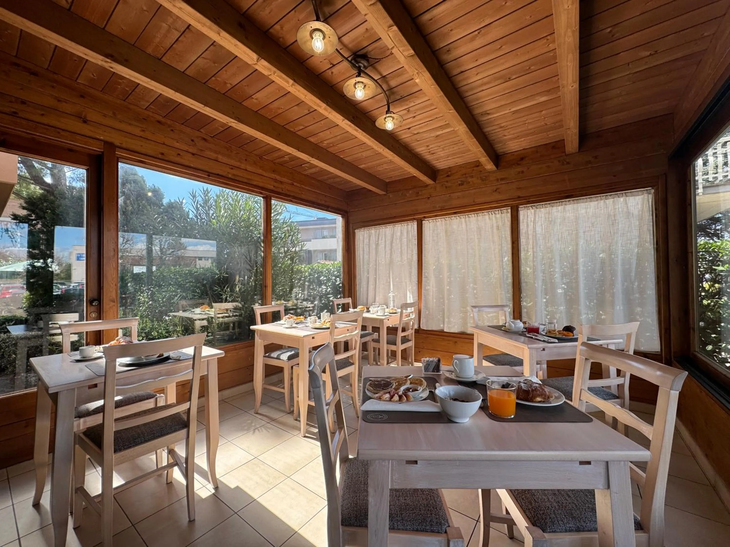 Breakfast in Hotel Cladan