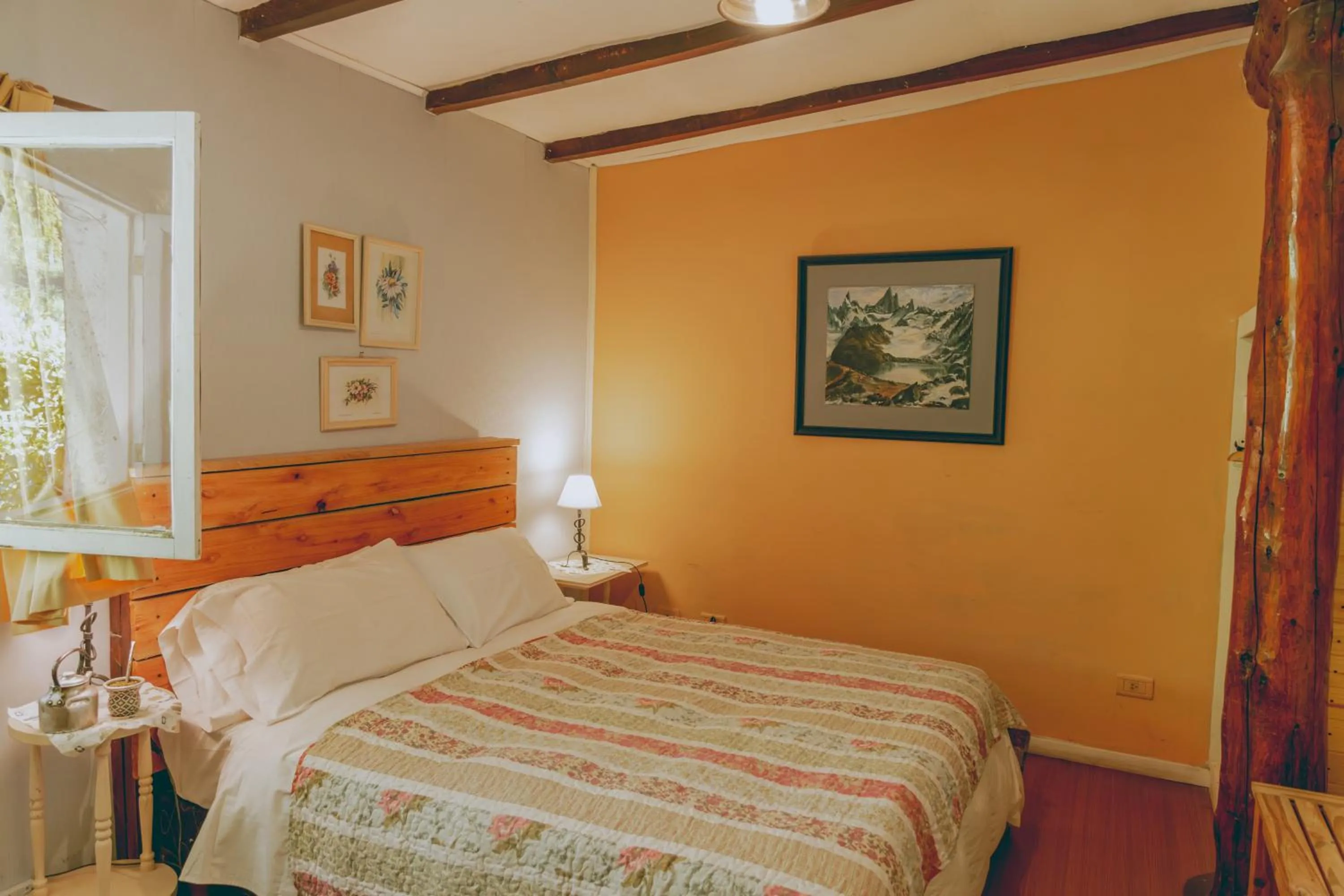 Photo of the whole room, Bed in Equs Posada de Campo