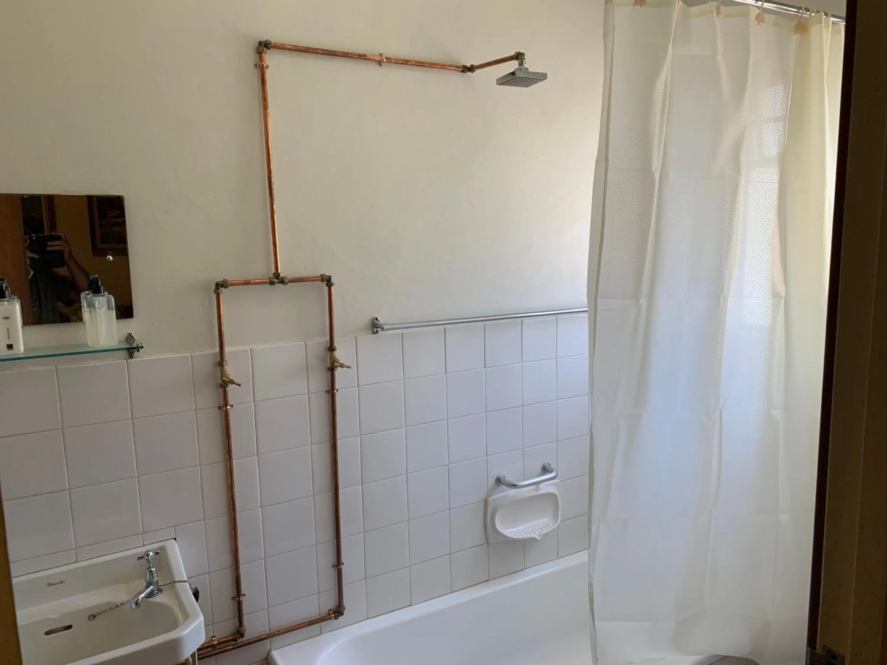 Shower in Hotel De Rust