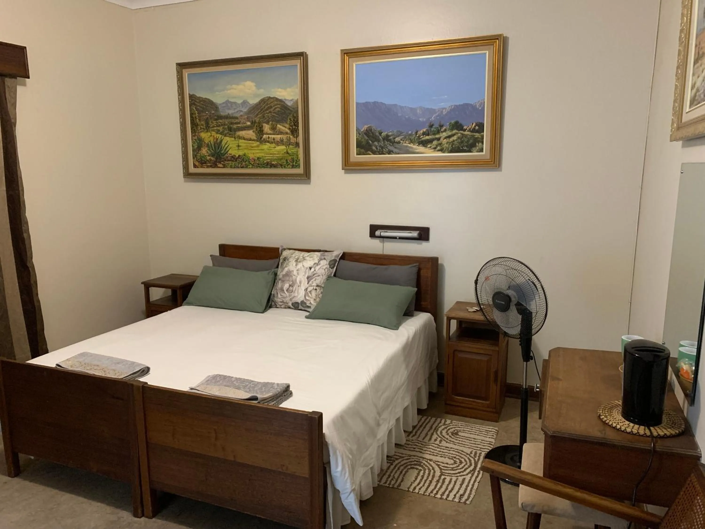 Bed in Hotel De Rust