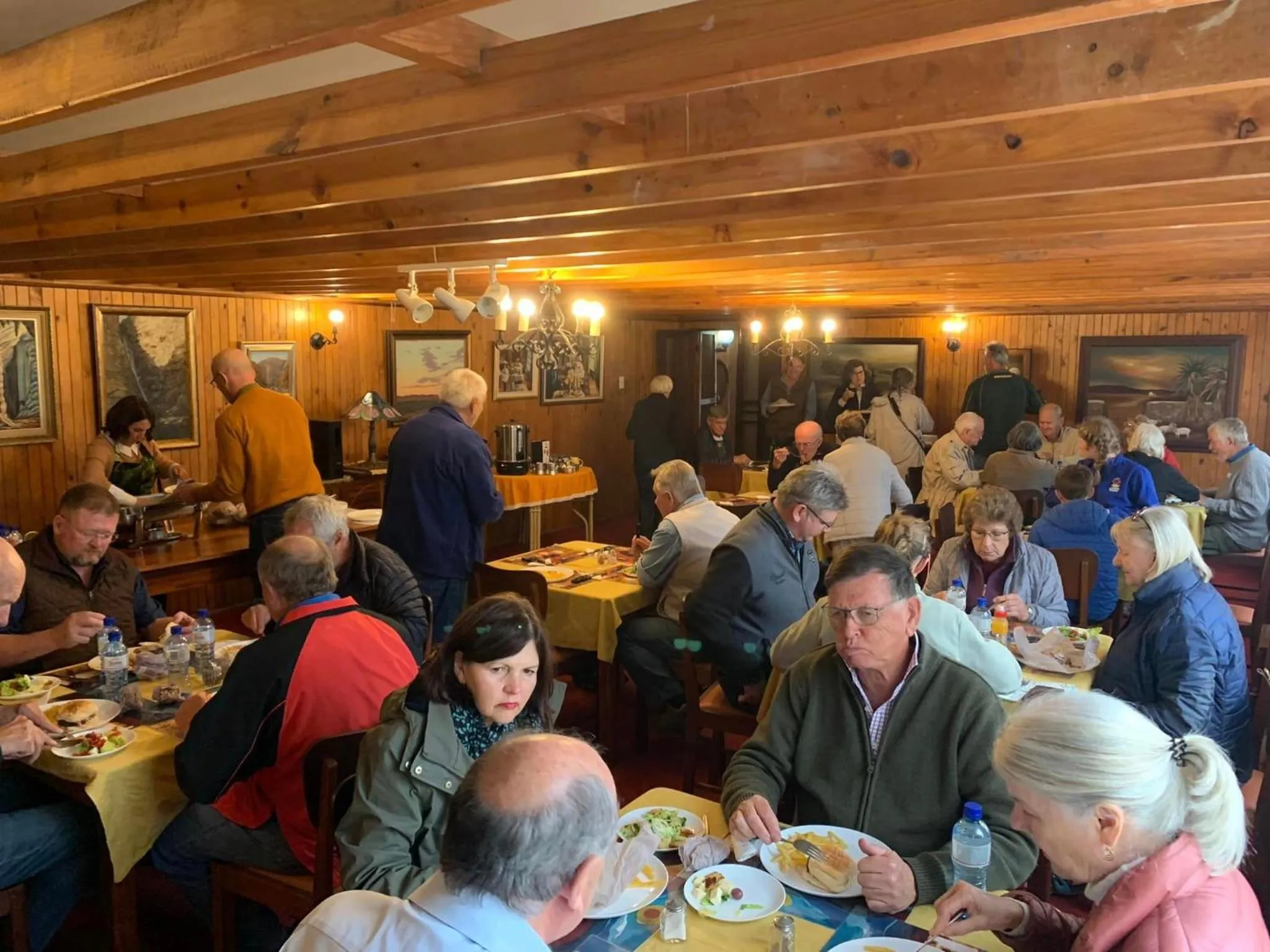 Restaurant/places to eat in Hotel De Rust