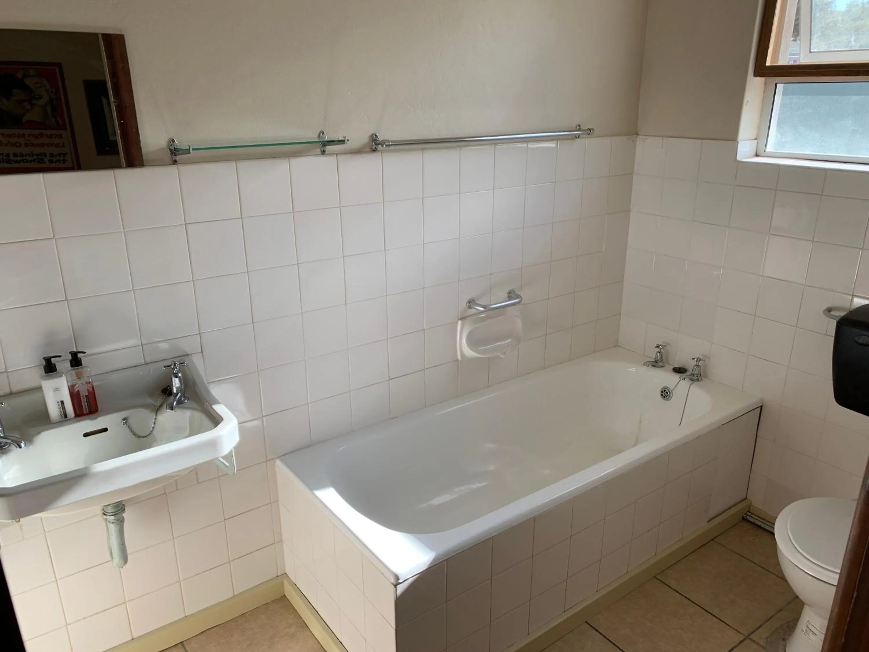 Bathroom in Hotel De Rust