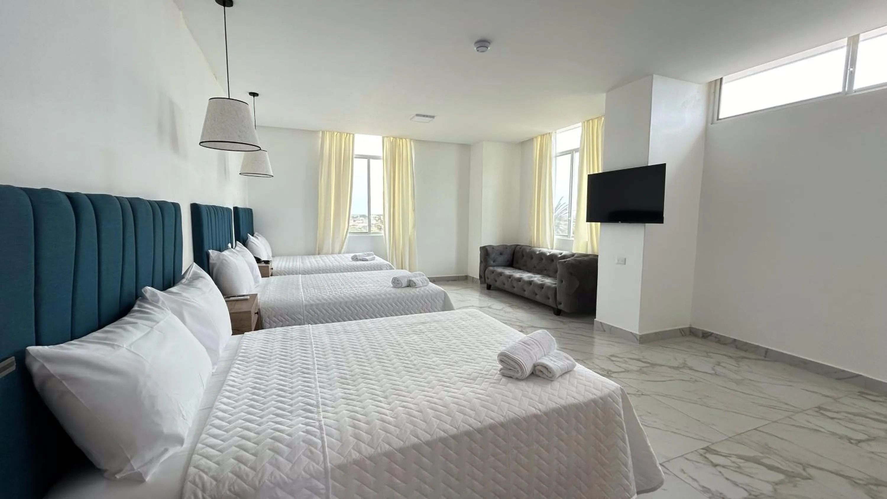 TV and multimedia, Bed in Hotel Presidente Beach Playas