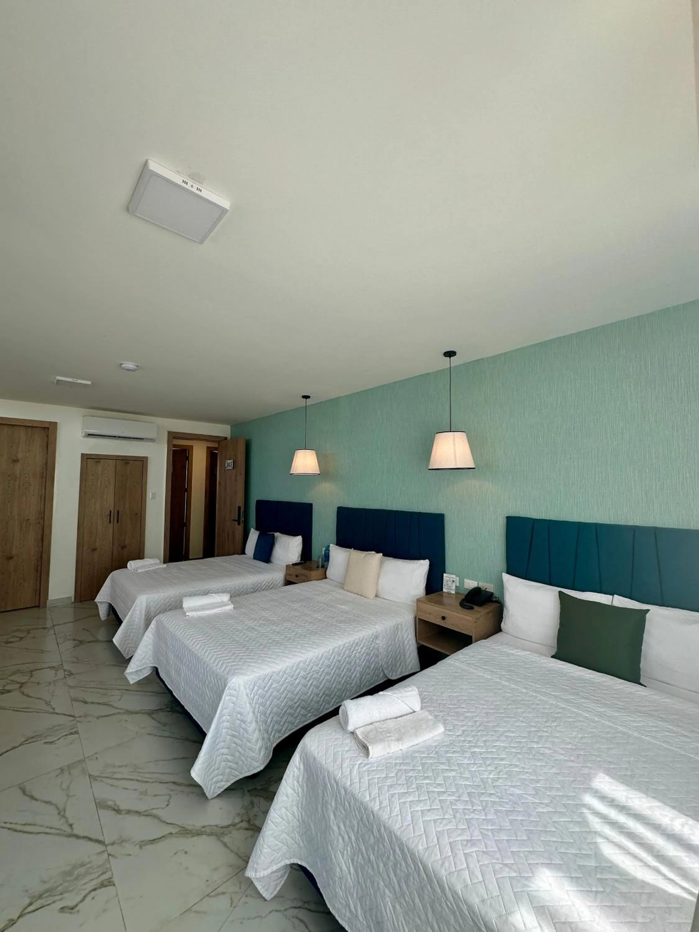 Bedroom, Bed in Hotel Presidente Beach Playas