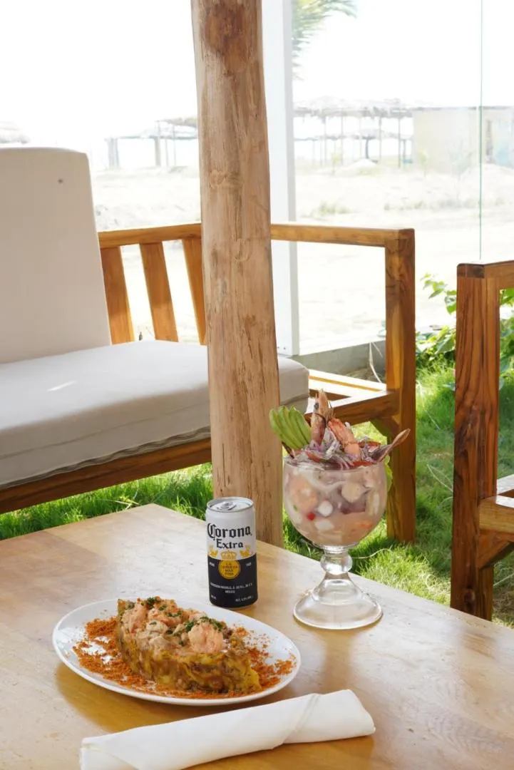 Food and drinks in Hotel Presidente Beach Playas