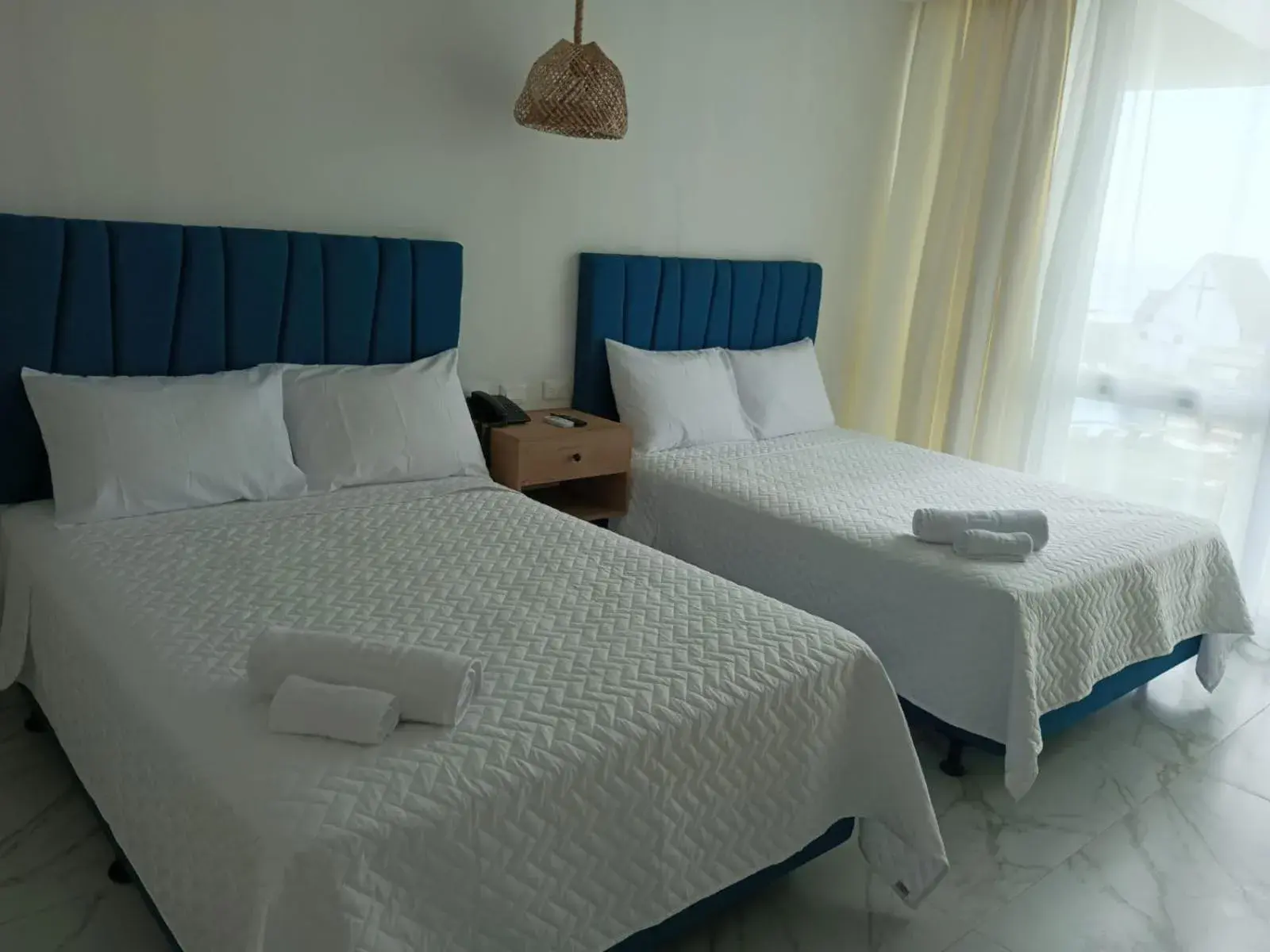 Deluxe Twin Room - single occupancy in Hotel Presidente Beach Playas Deluxe Twin Room - single occupancy in Hotel Presidente Beach Playas