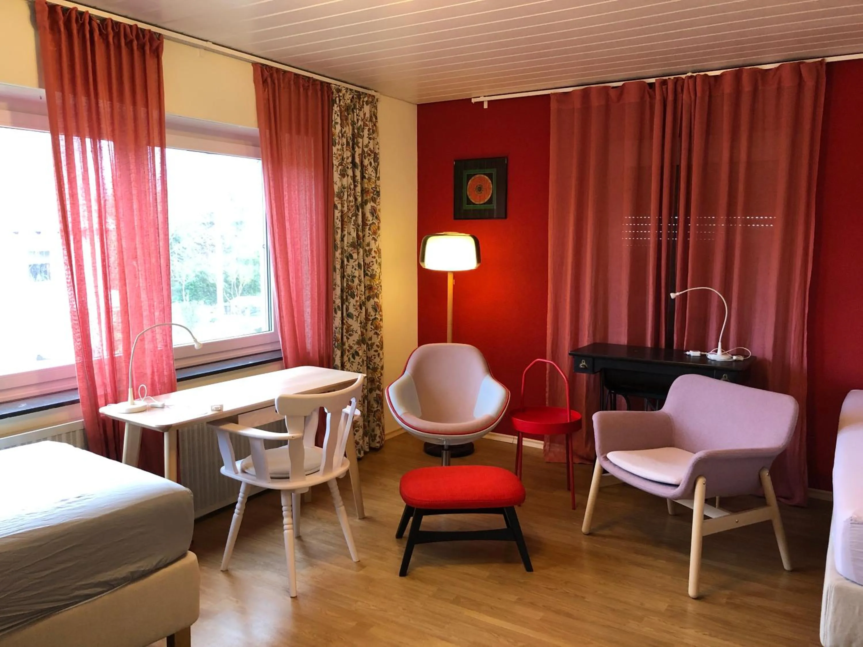 Apartment in Rot, Fränkisches Design, Balkon in nur 50 Schritten zum Radweg, ideal for Long Stay, Relocation