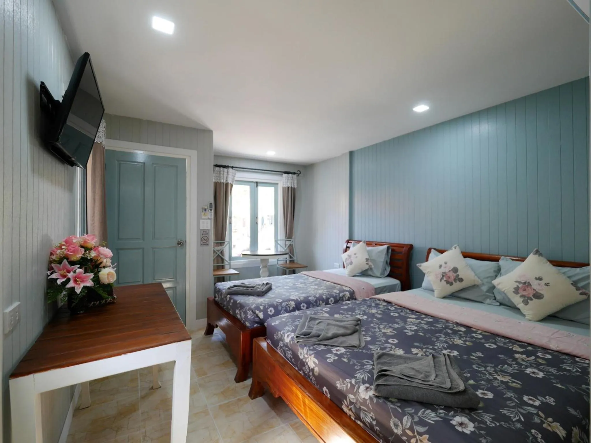 Bed in Barbados Terrace