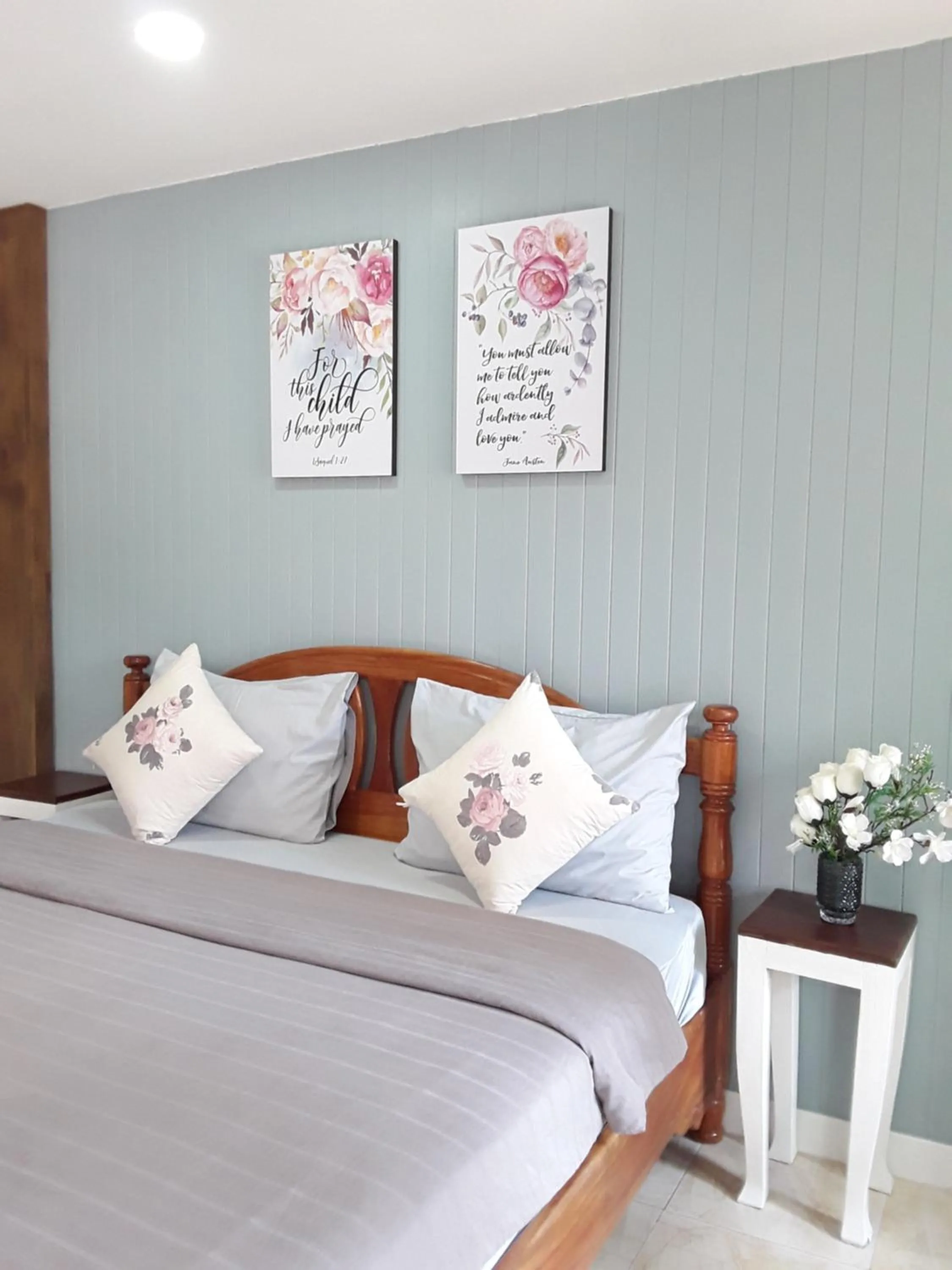 Bed in Barbados Terrace