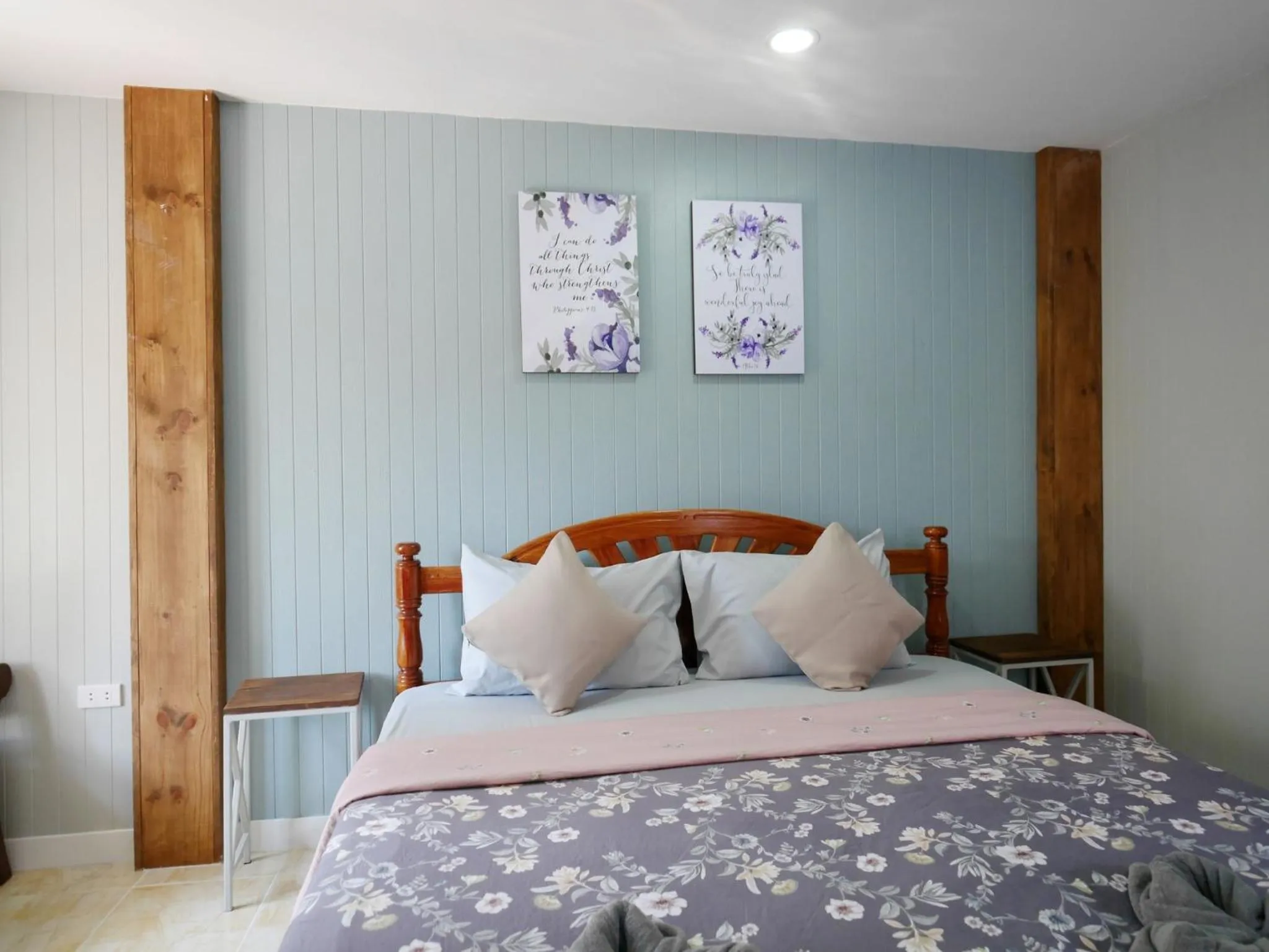 Bed in Barbados Terrace