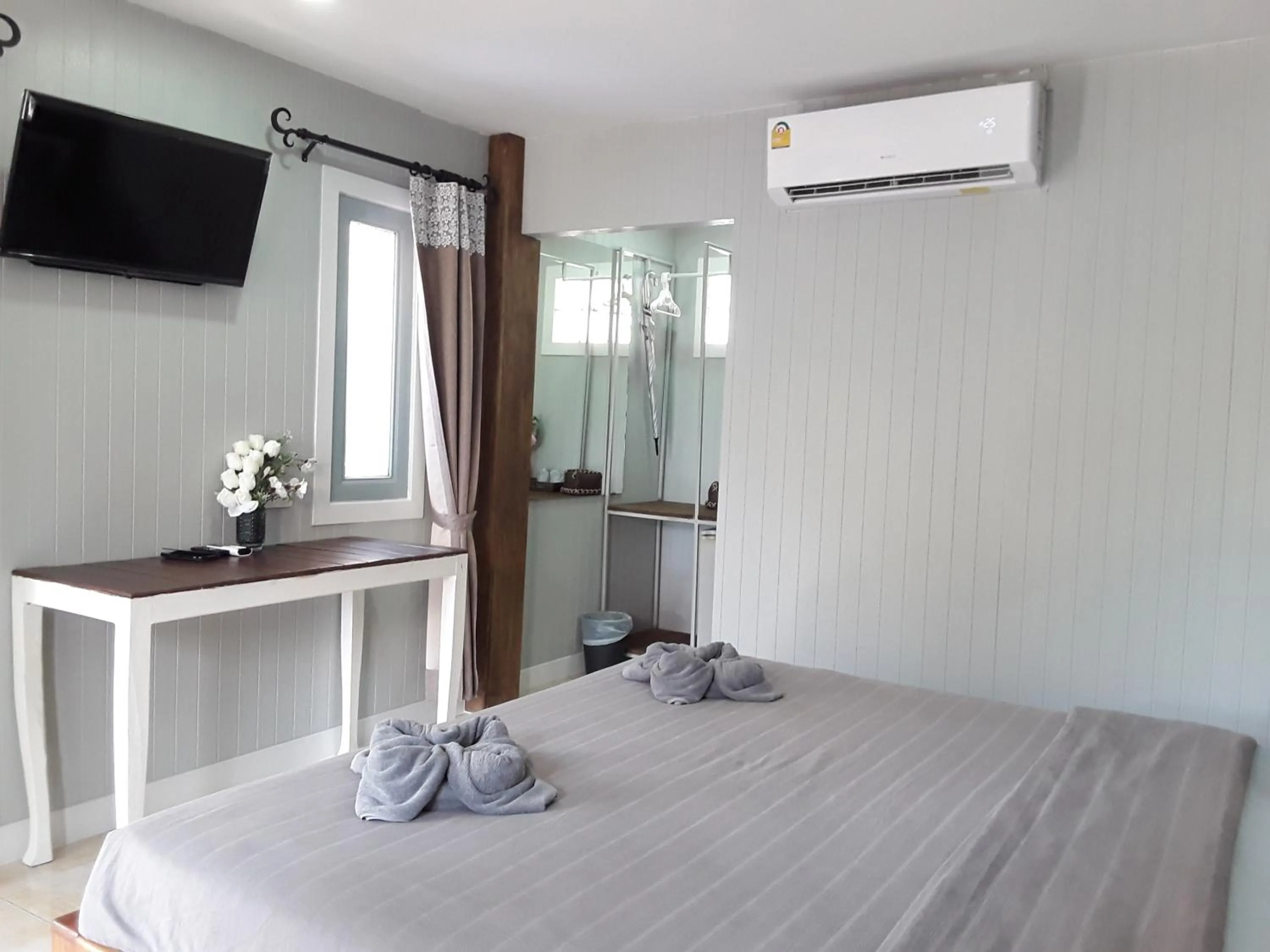 Bed in Barbados Terrace