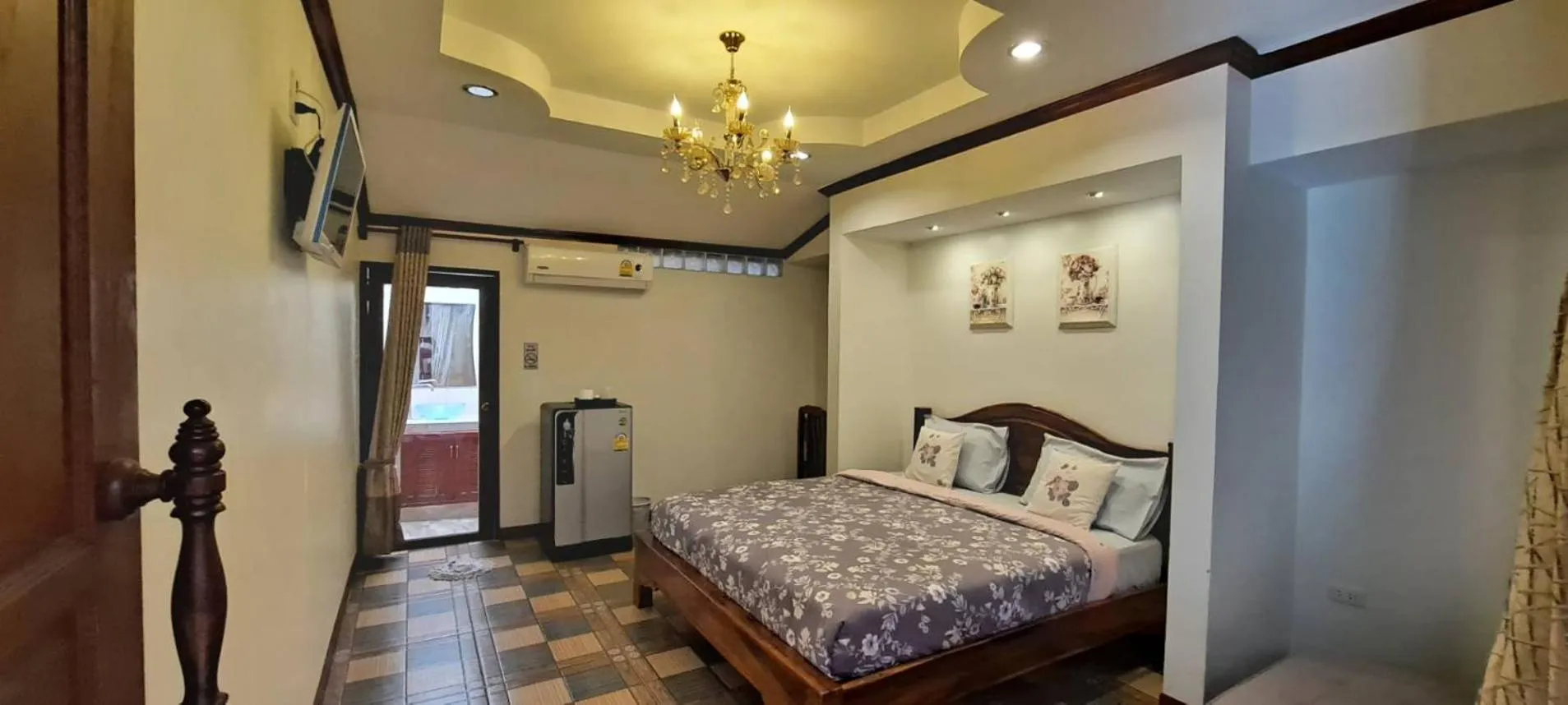 Bed in Barbados Terrace