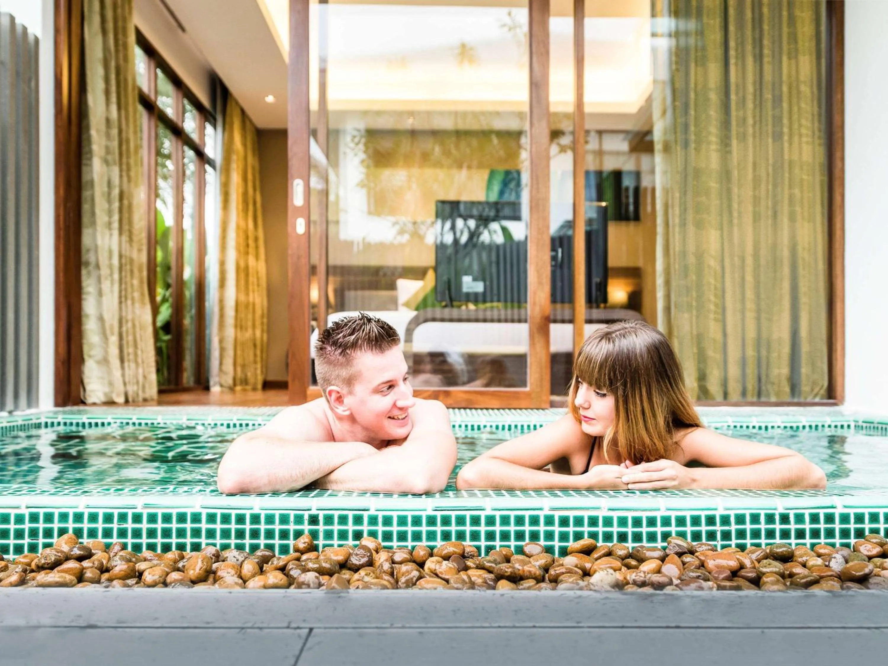 Photo of the whole room in Holiday Inn Resort Phuket Karon Beach by IHG