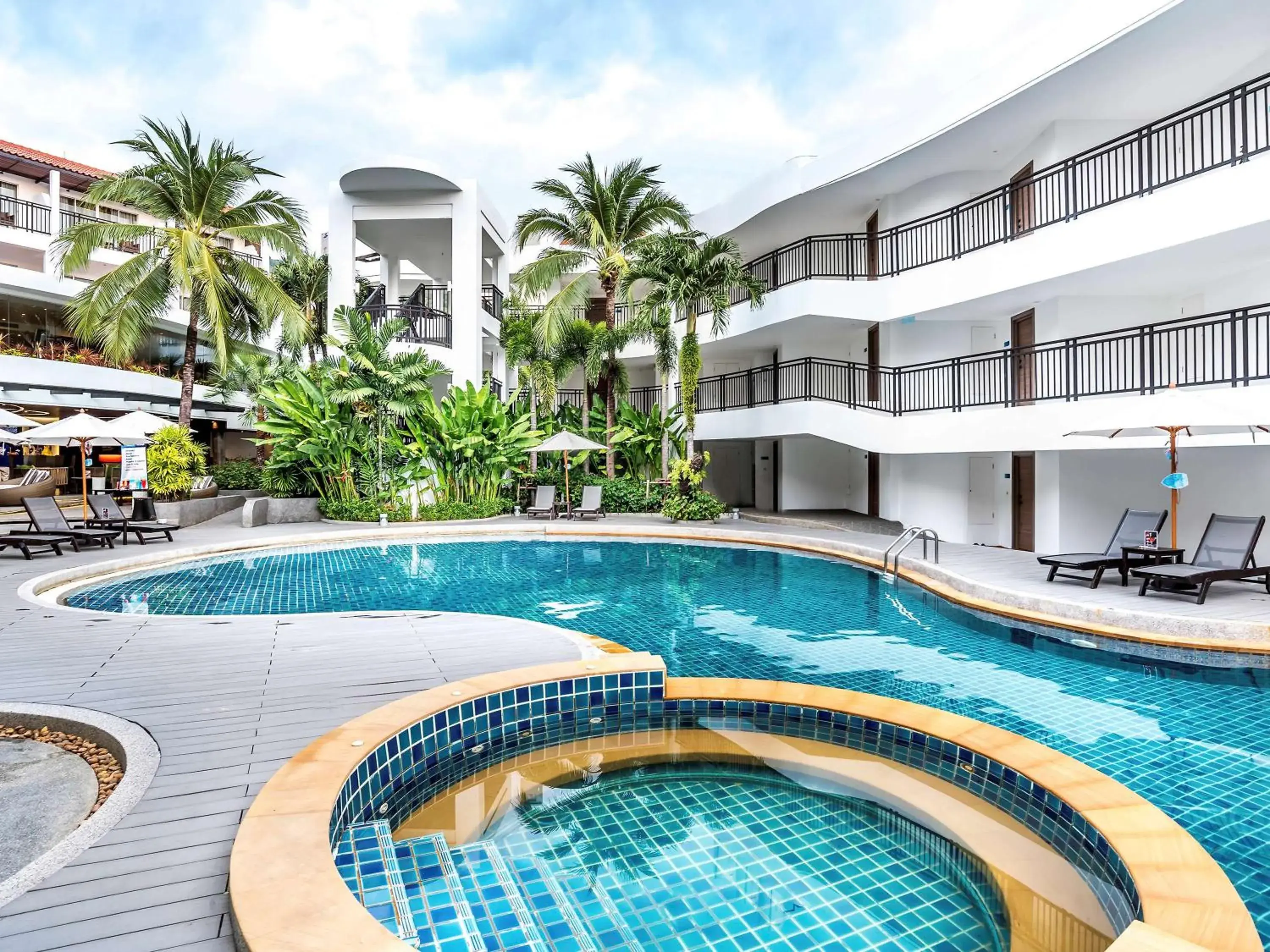 Property building in Holiday Inn Resort Phuket Karon Beach by IHG Property building in Holiday Inn Resort Phuket Karon Beach by IHG