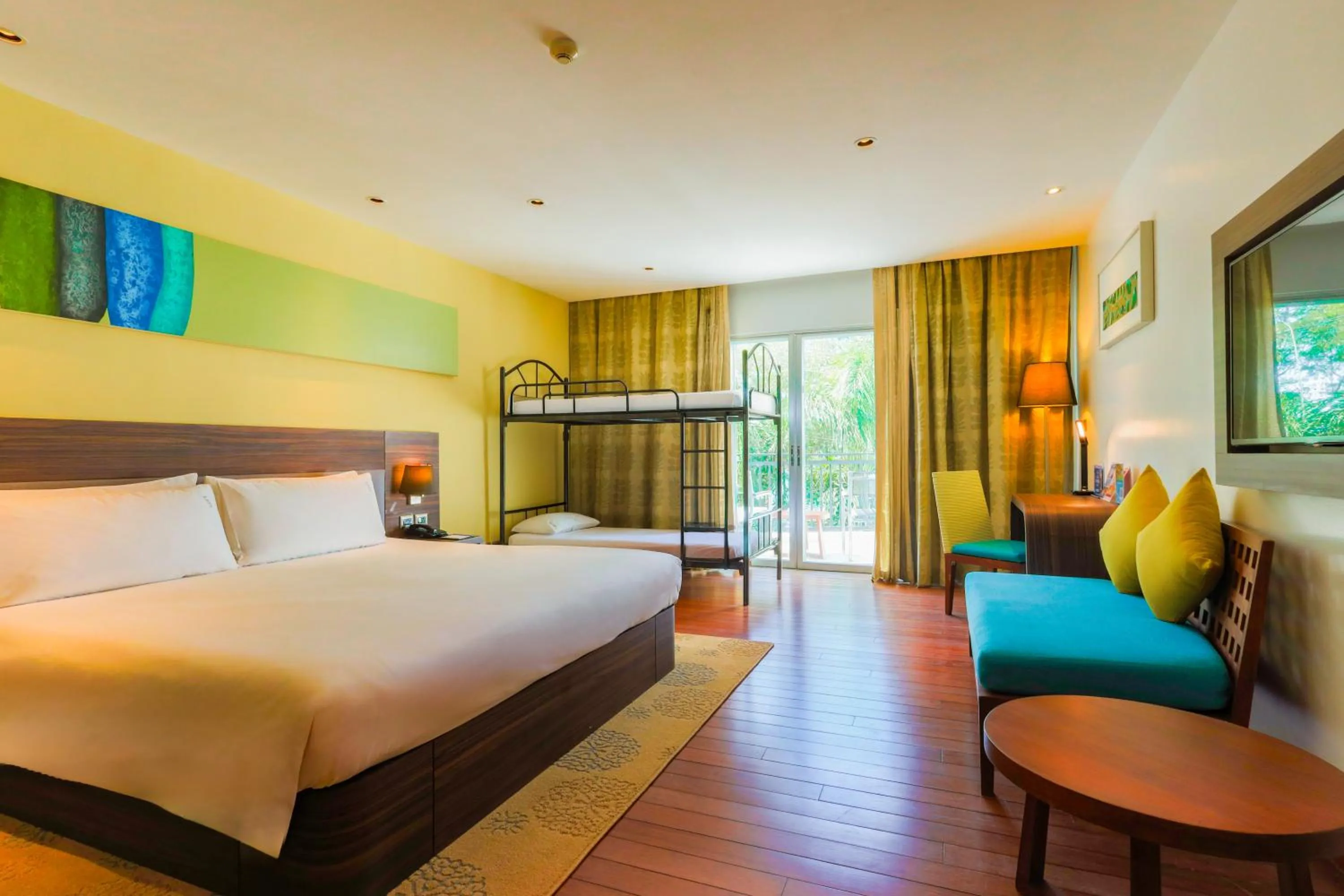 Bedroom, Bed in Holiday Inn Resort Phuket Karon Beach by IHG