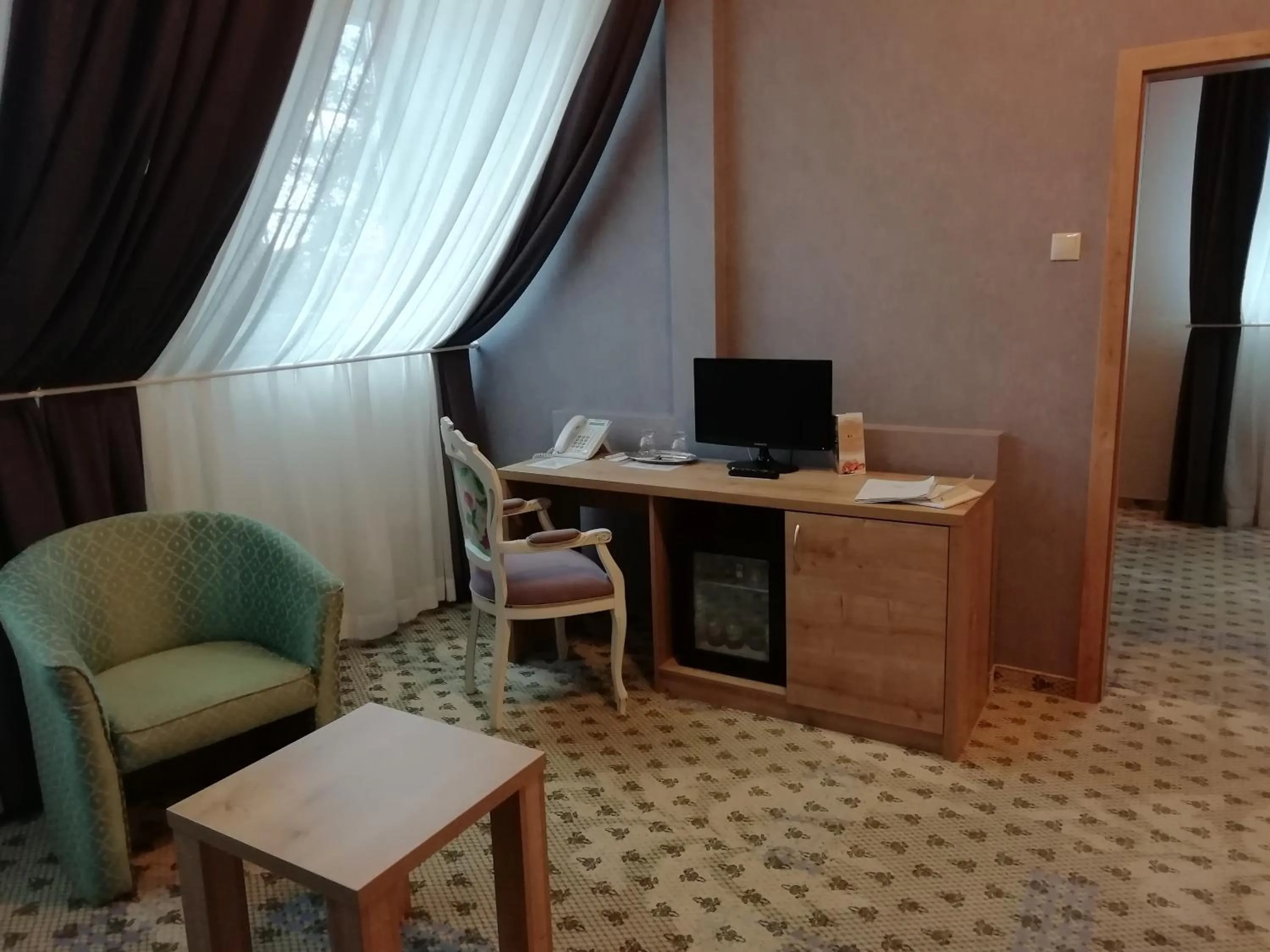 Photo of the whole room in Batthyány Kúria