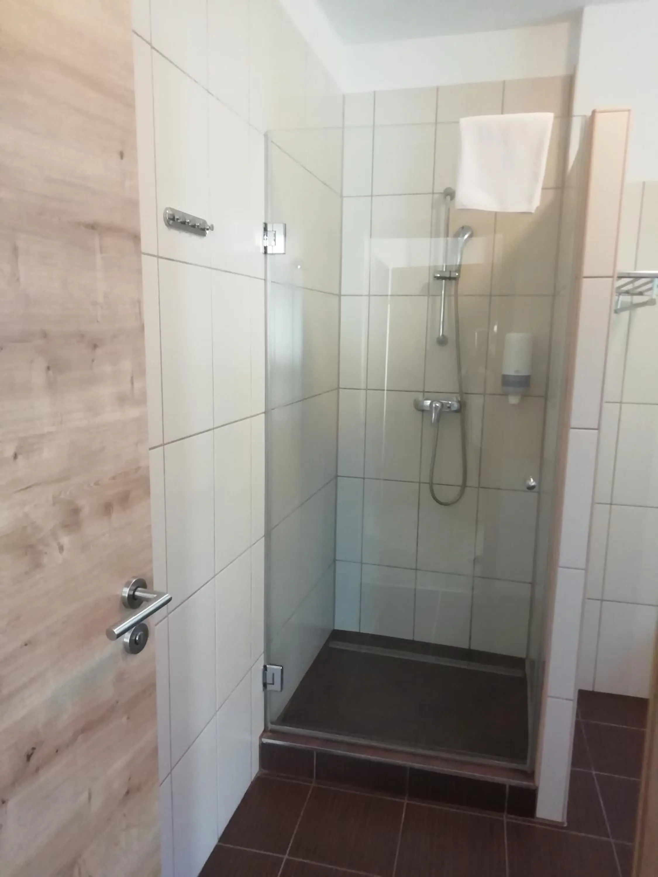 Shower in Batthyány Kúria