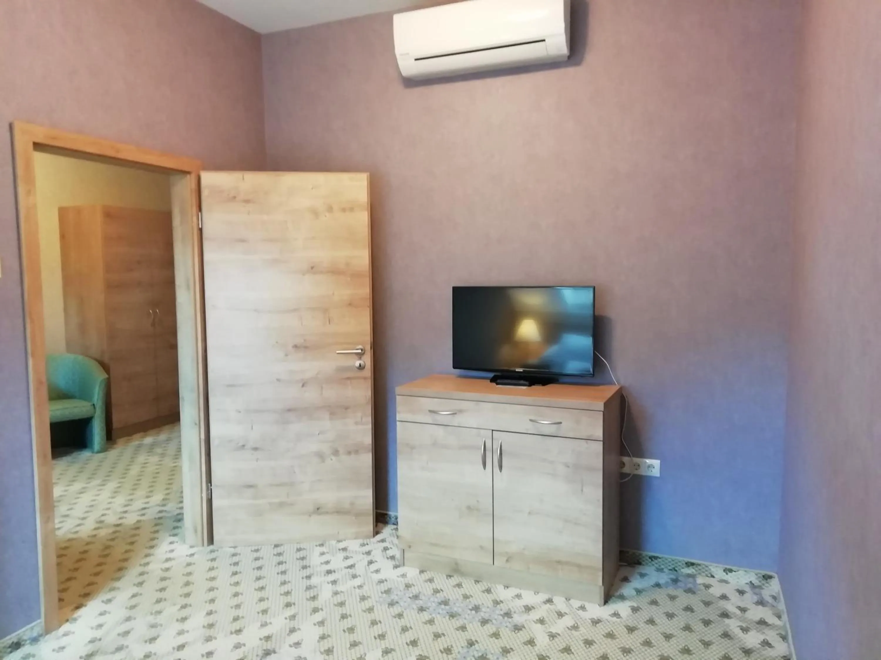 Photo of the whole room in Batthyány Kúria