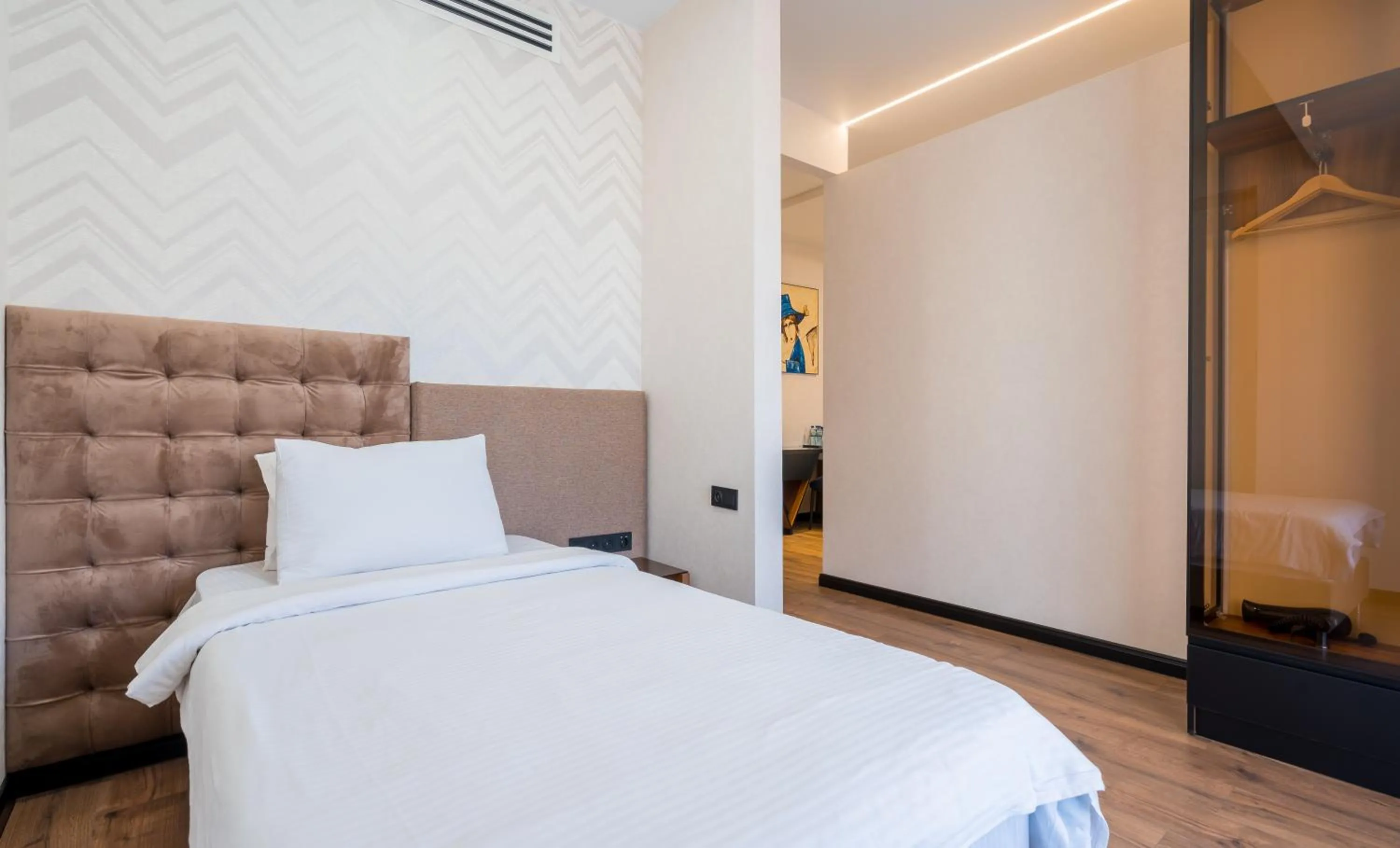 Bed in Olympus Hotel By Umbrella