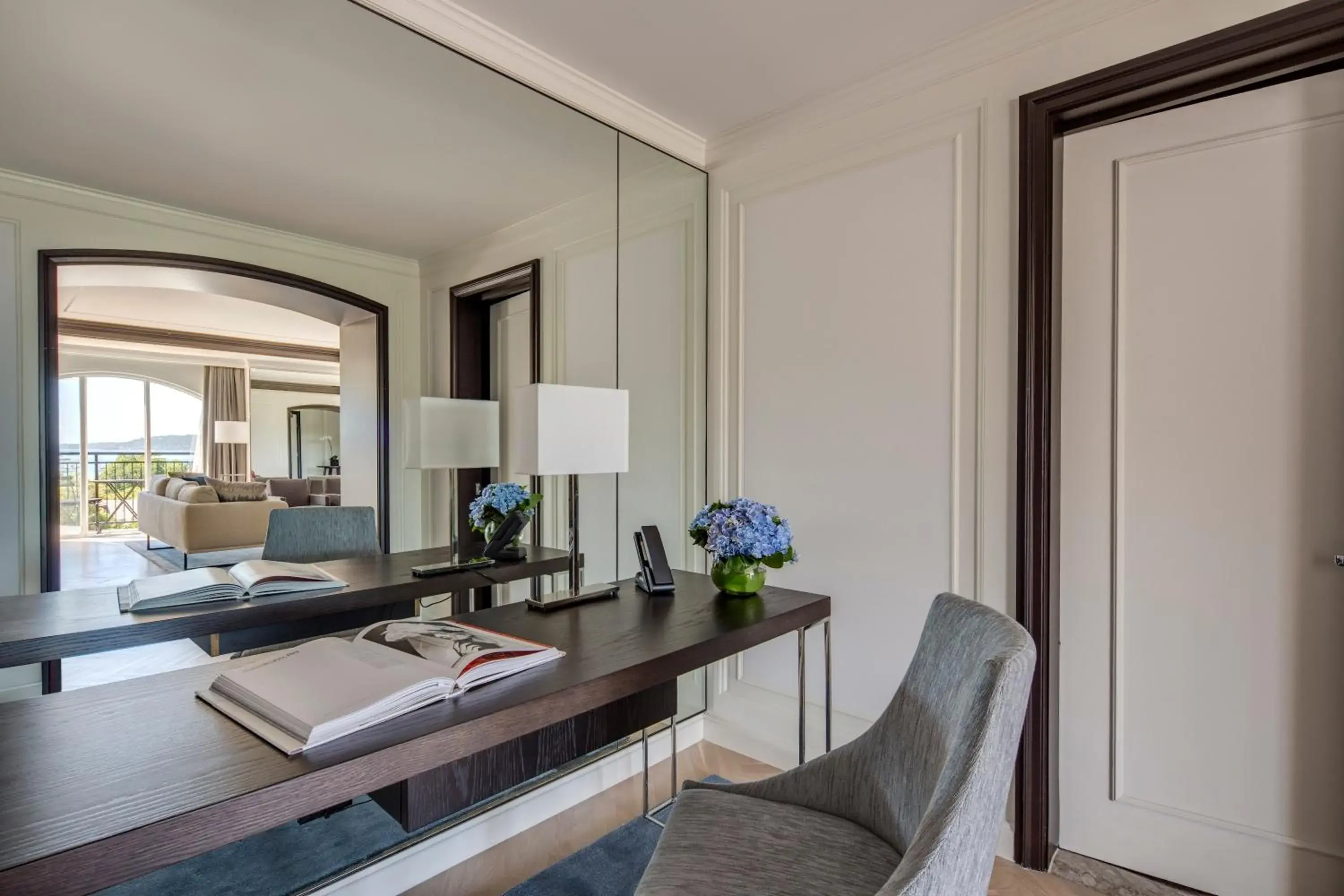 Royal Suite in InterContinental Sydney Double Bay by IHG Royal Suite in InterContinental Sydney Double Bay by IHG