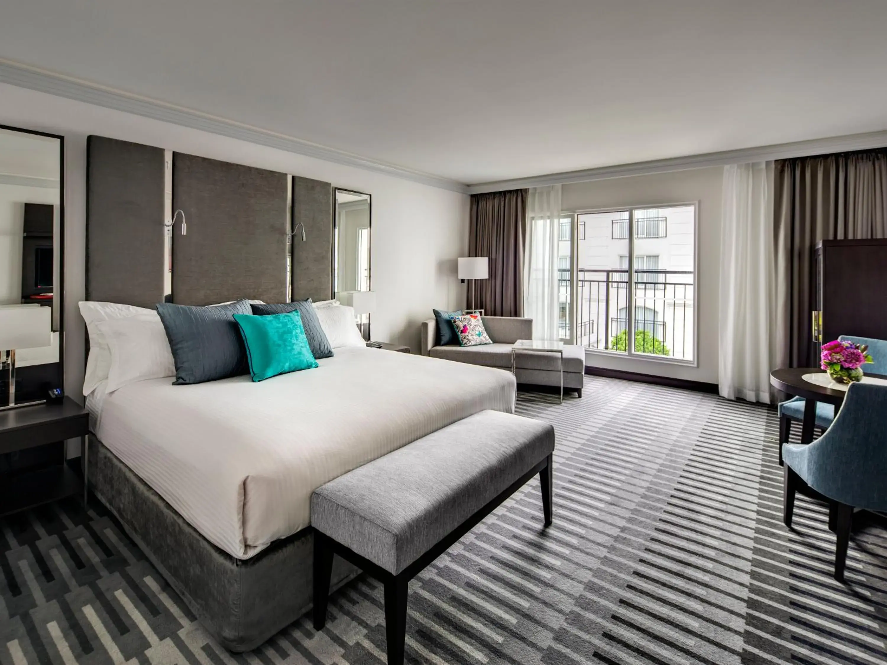 Classic Room in InterContinental Sydney Double Bay by IHG Classic Room in InterContinental Sydney Double Bay by IHG