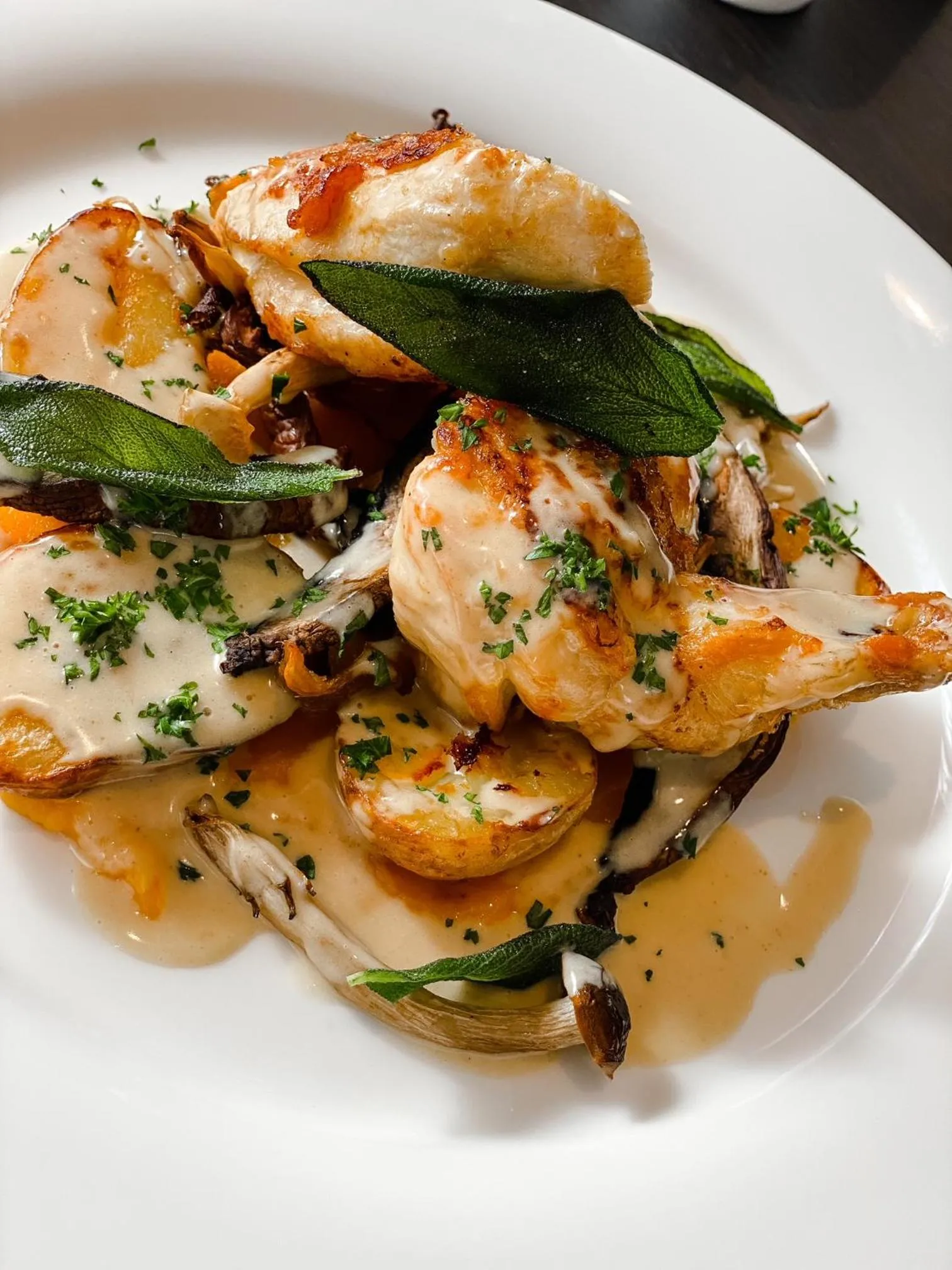 Food and drinks in South Sands Hotel