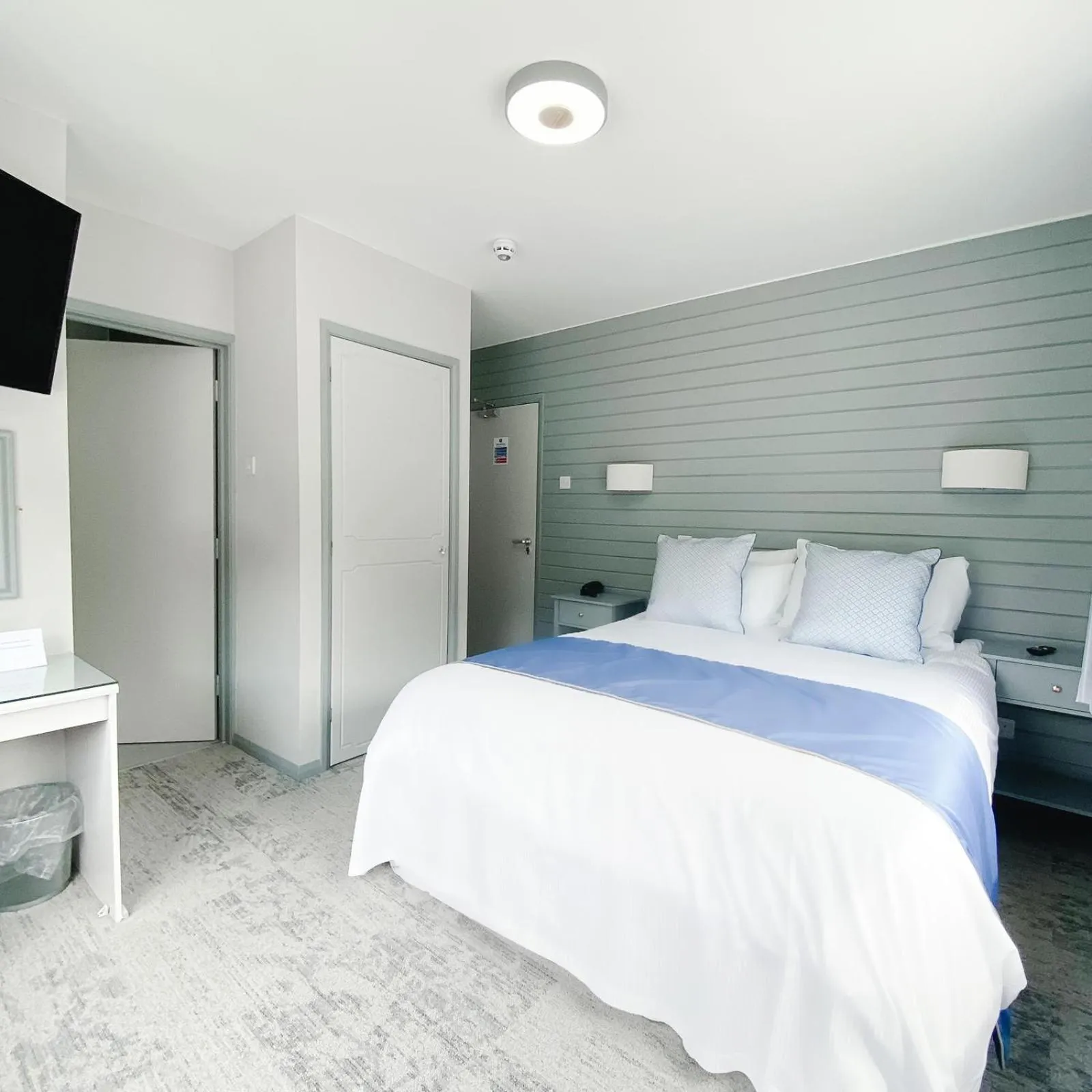 Bed in South Sands Hotel