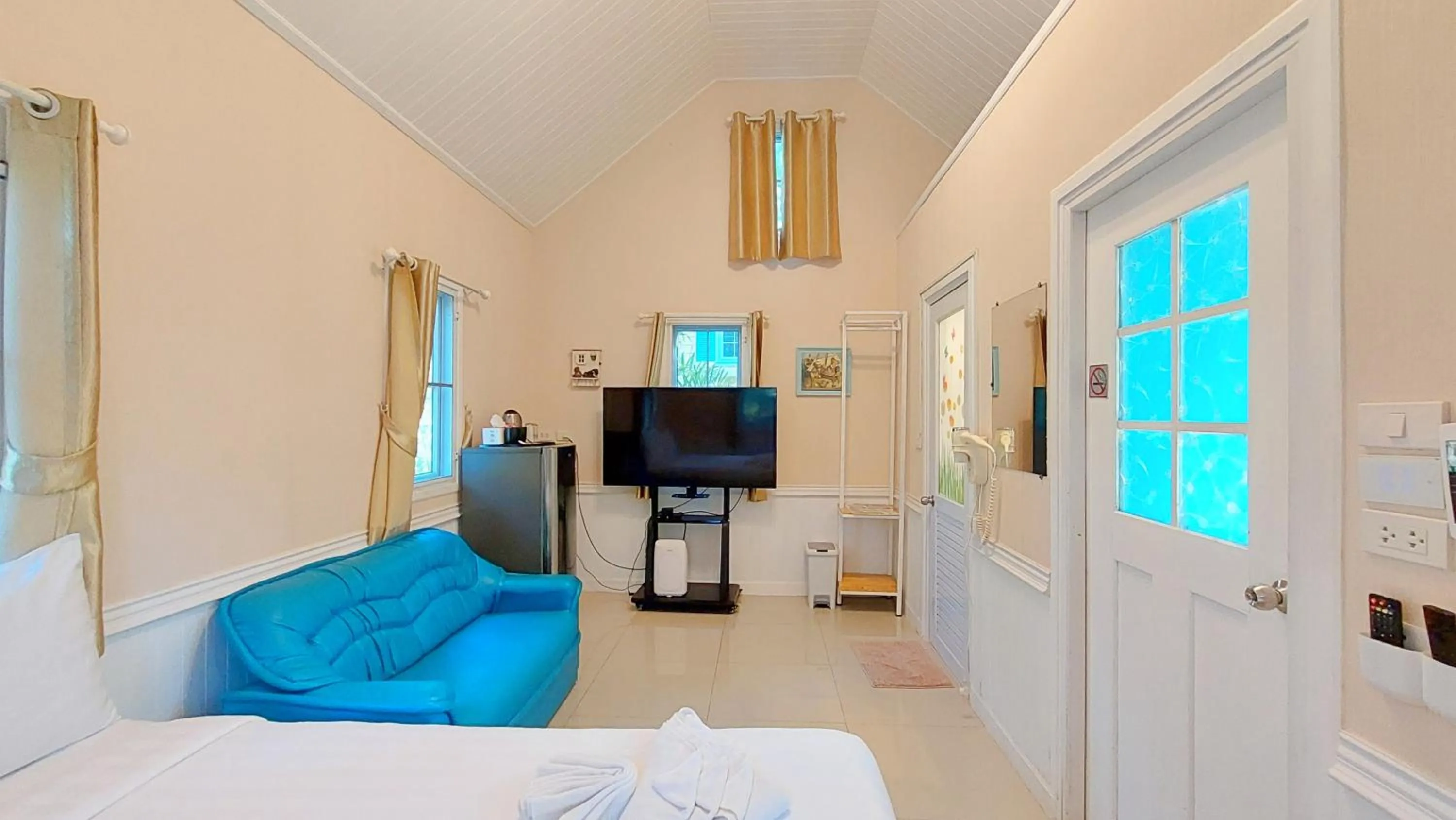 Area and facilities, Bed in Puprai Tarnnarm Resort