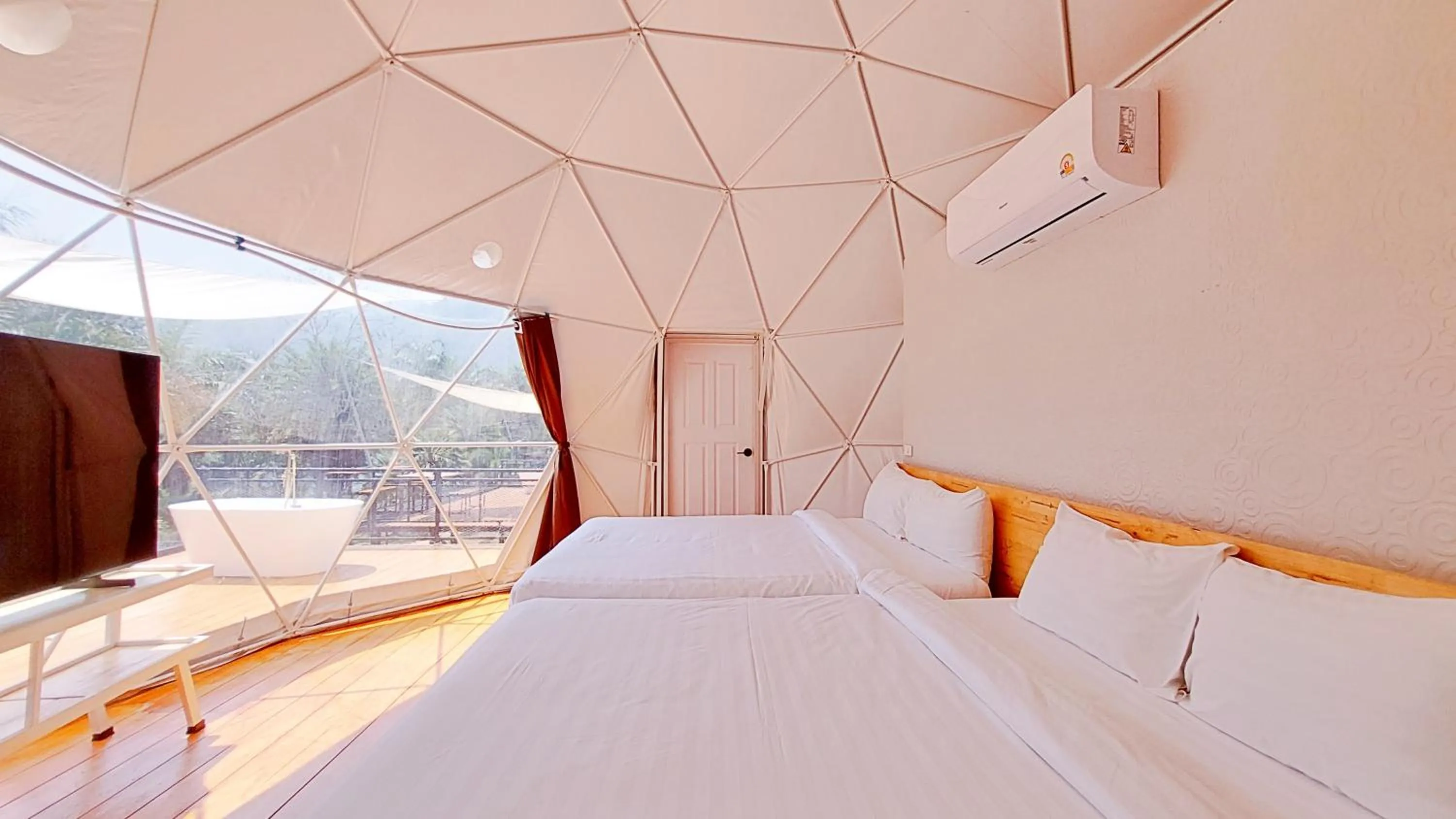 Bedroom, Bed in Puprai Tarnnarm Resort