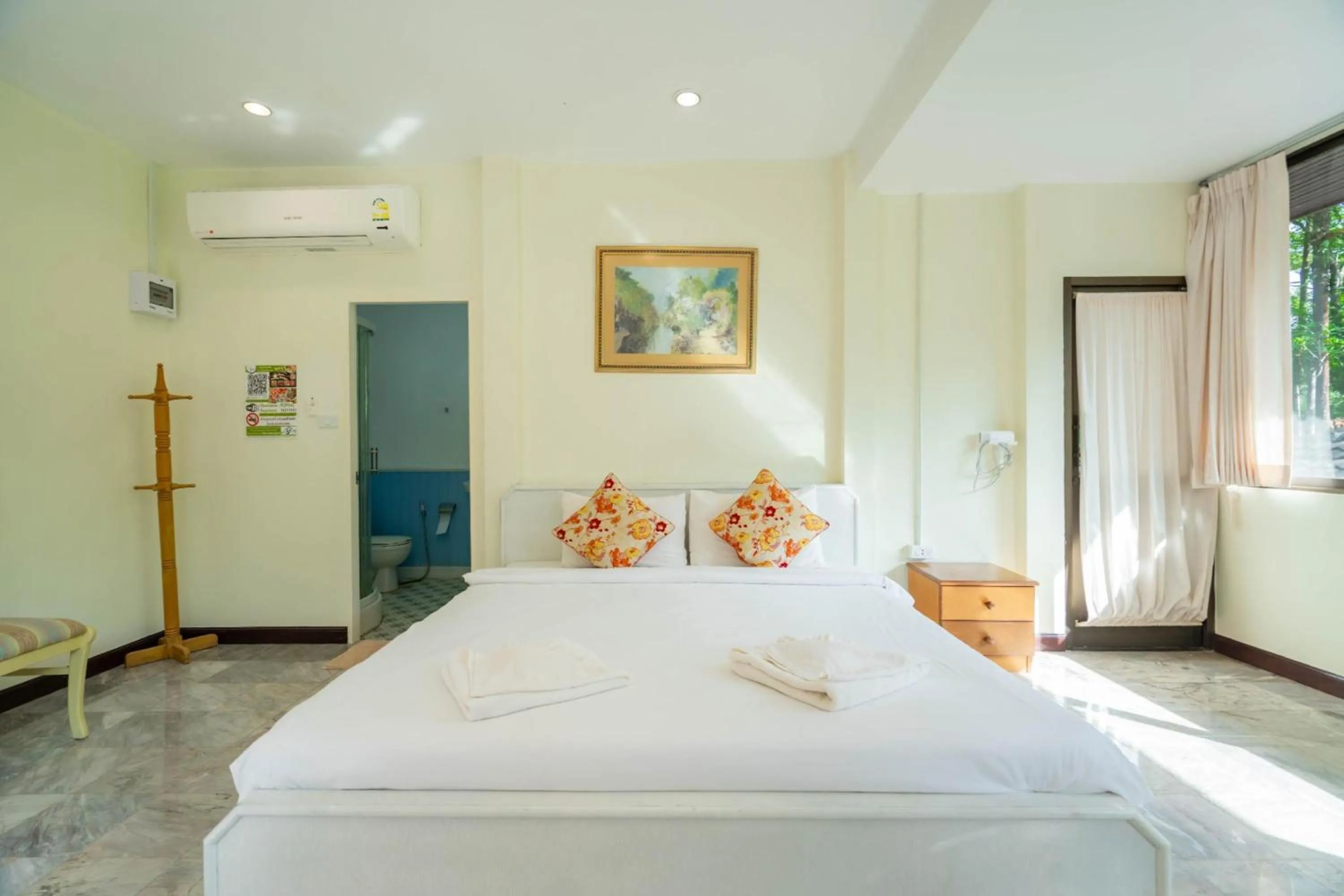 Bed in Puprai Tarnnarm Resort
