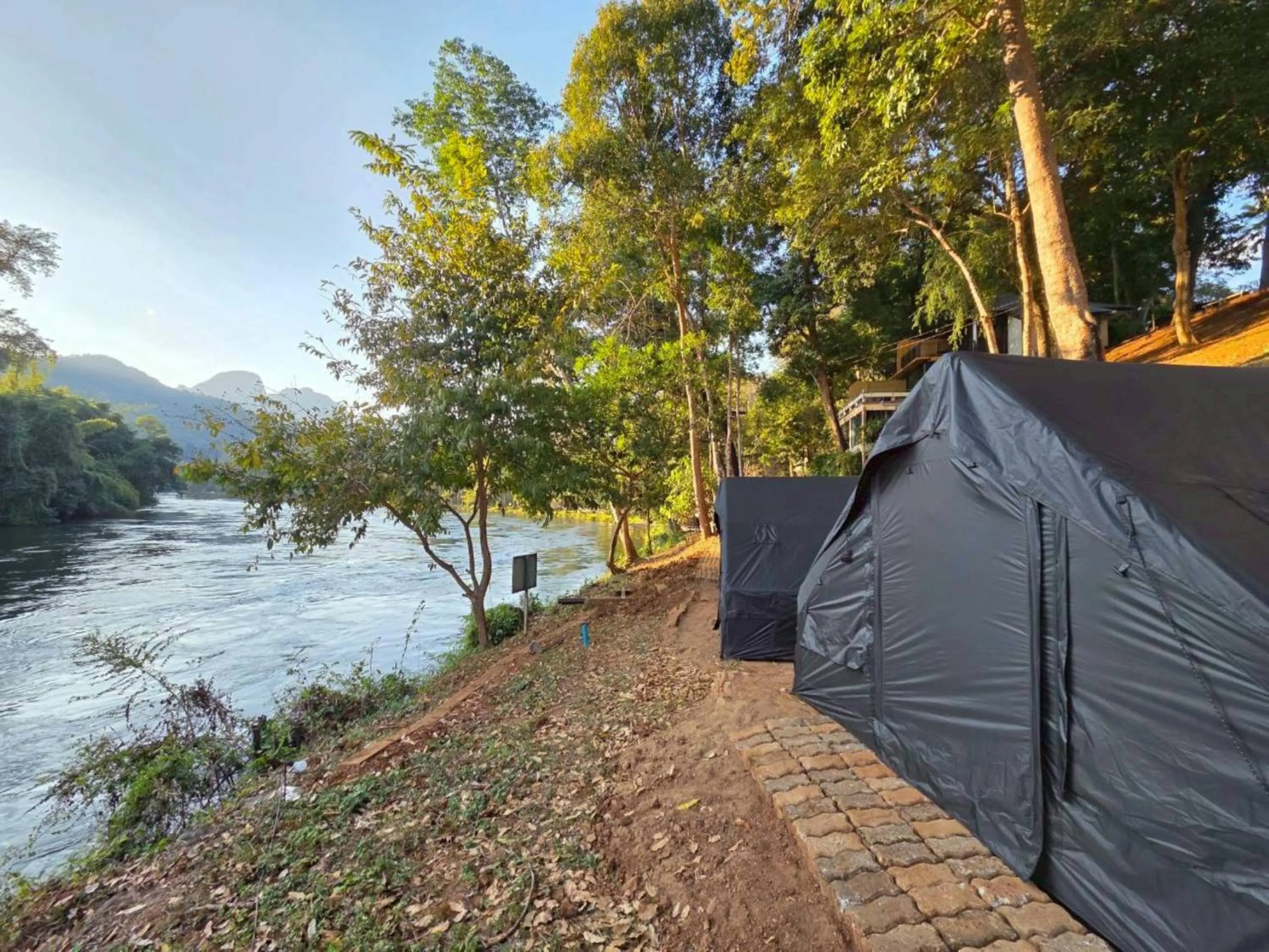 River view in Puprai Tarnnarm Resort