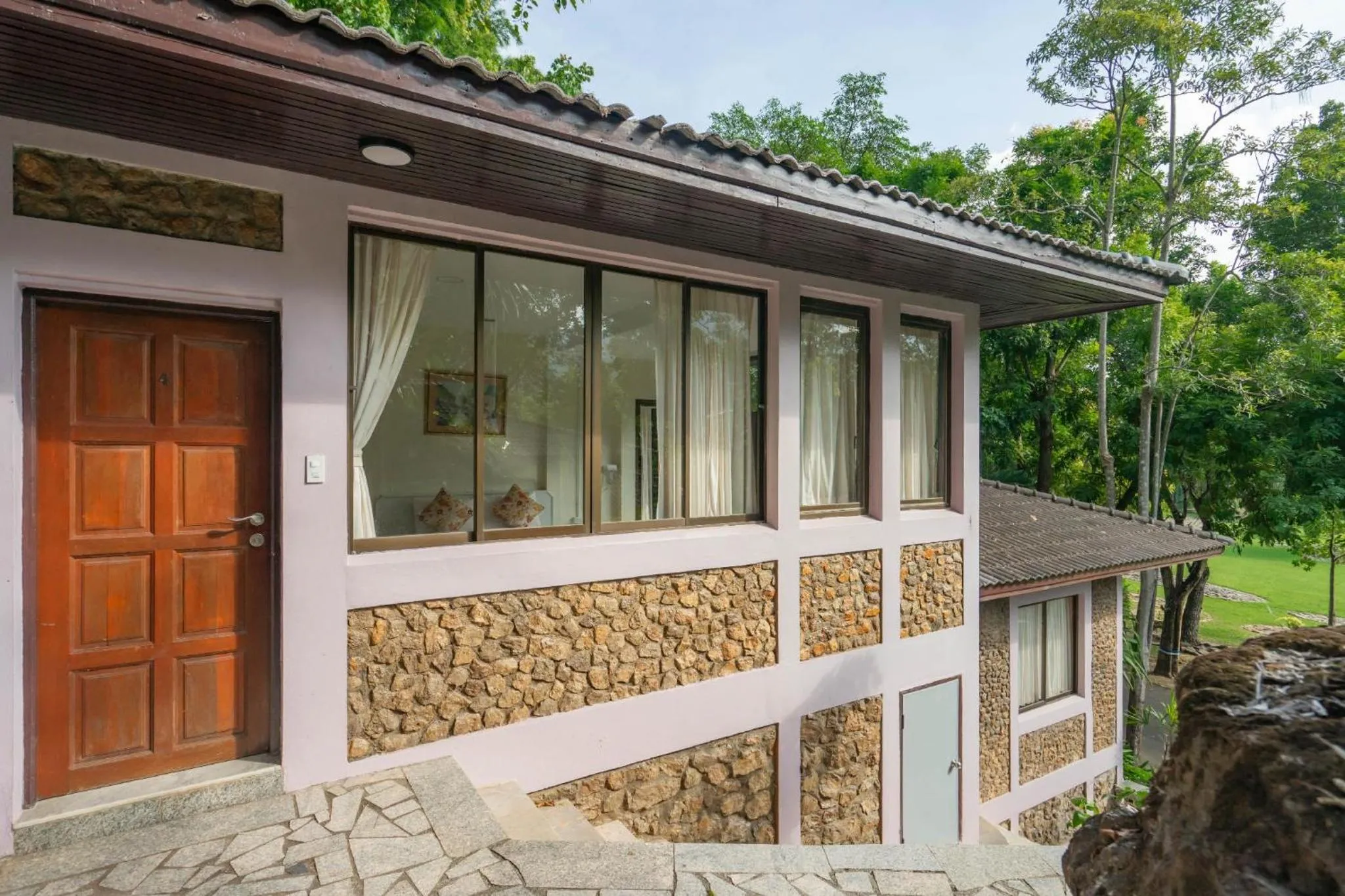 Property building in Puprai Tarnnarm Resort