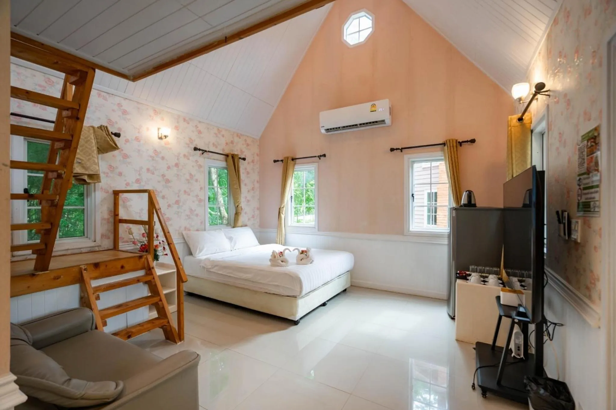 Bed in Puprai Tarnnarm Resort