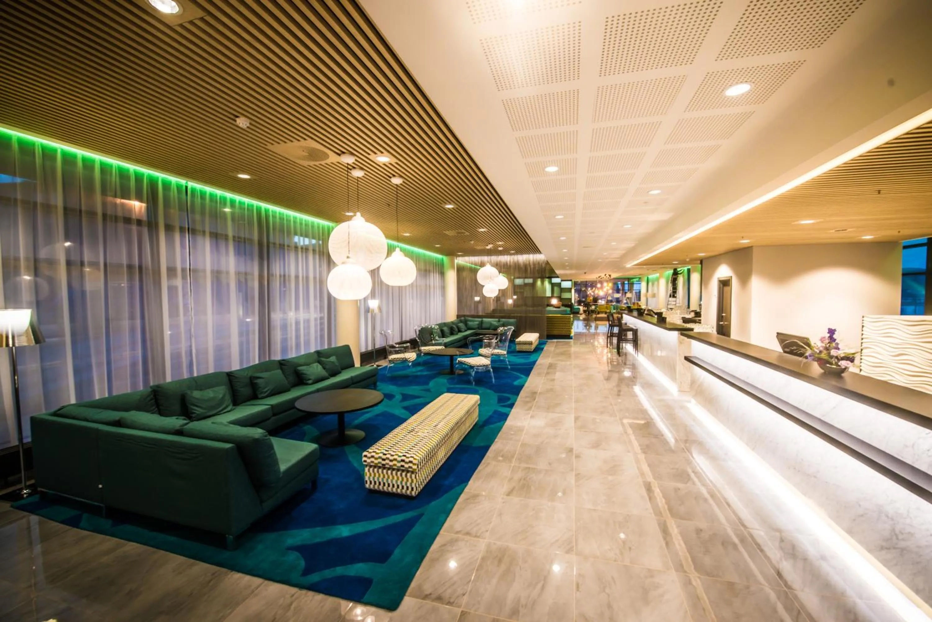 Lobby or reception in Thon Hotel Fosnavåg