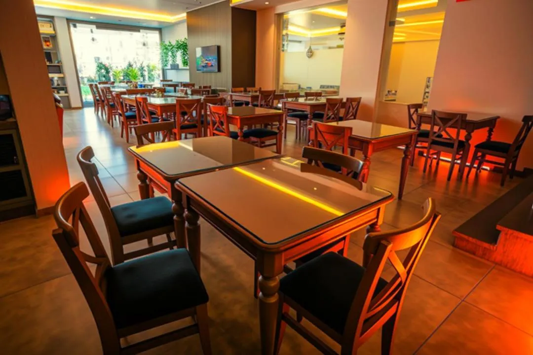 Pyramids Chillout Hotel