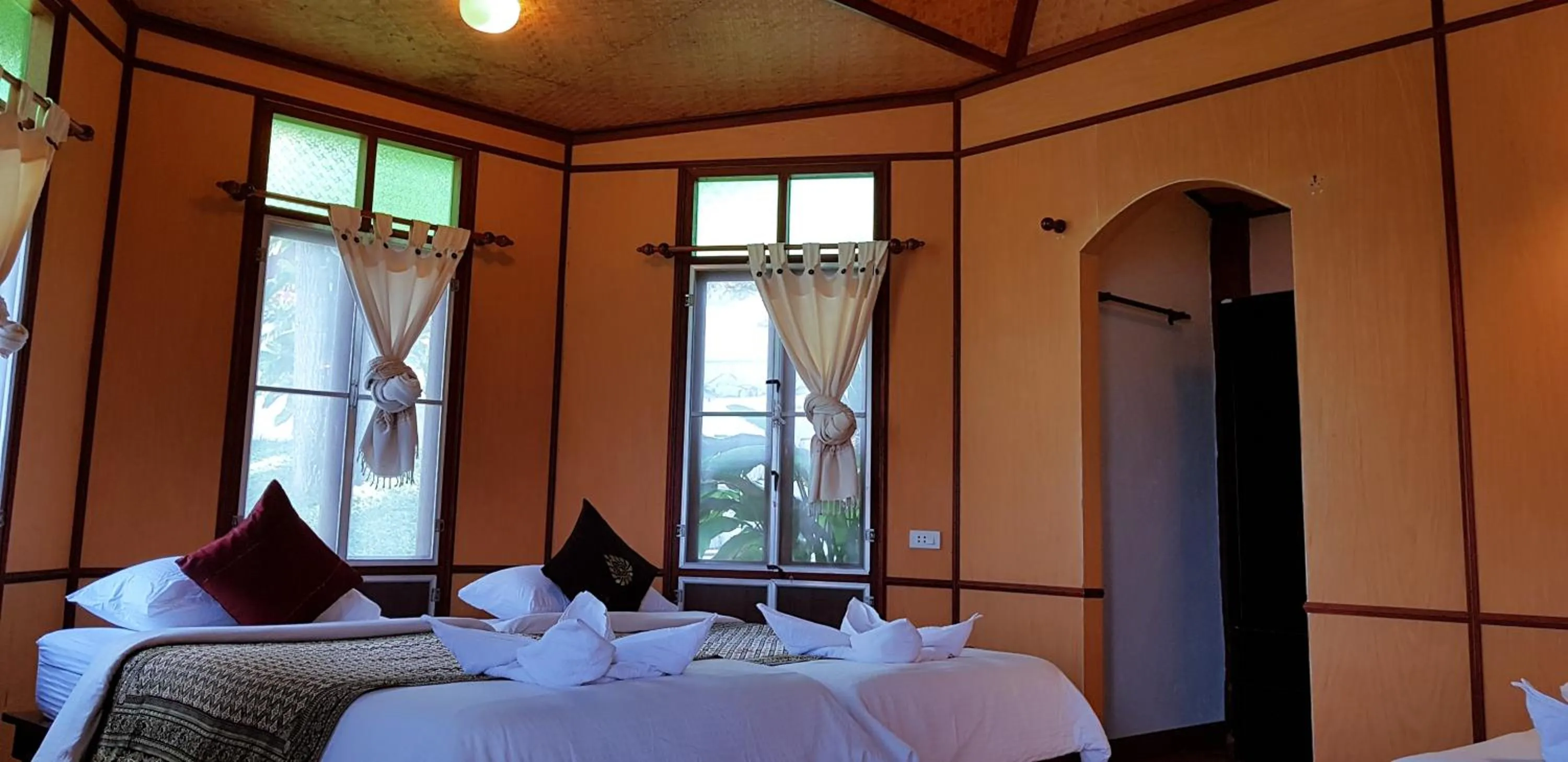 Bed in Clear View Resort