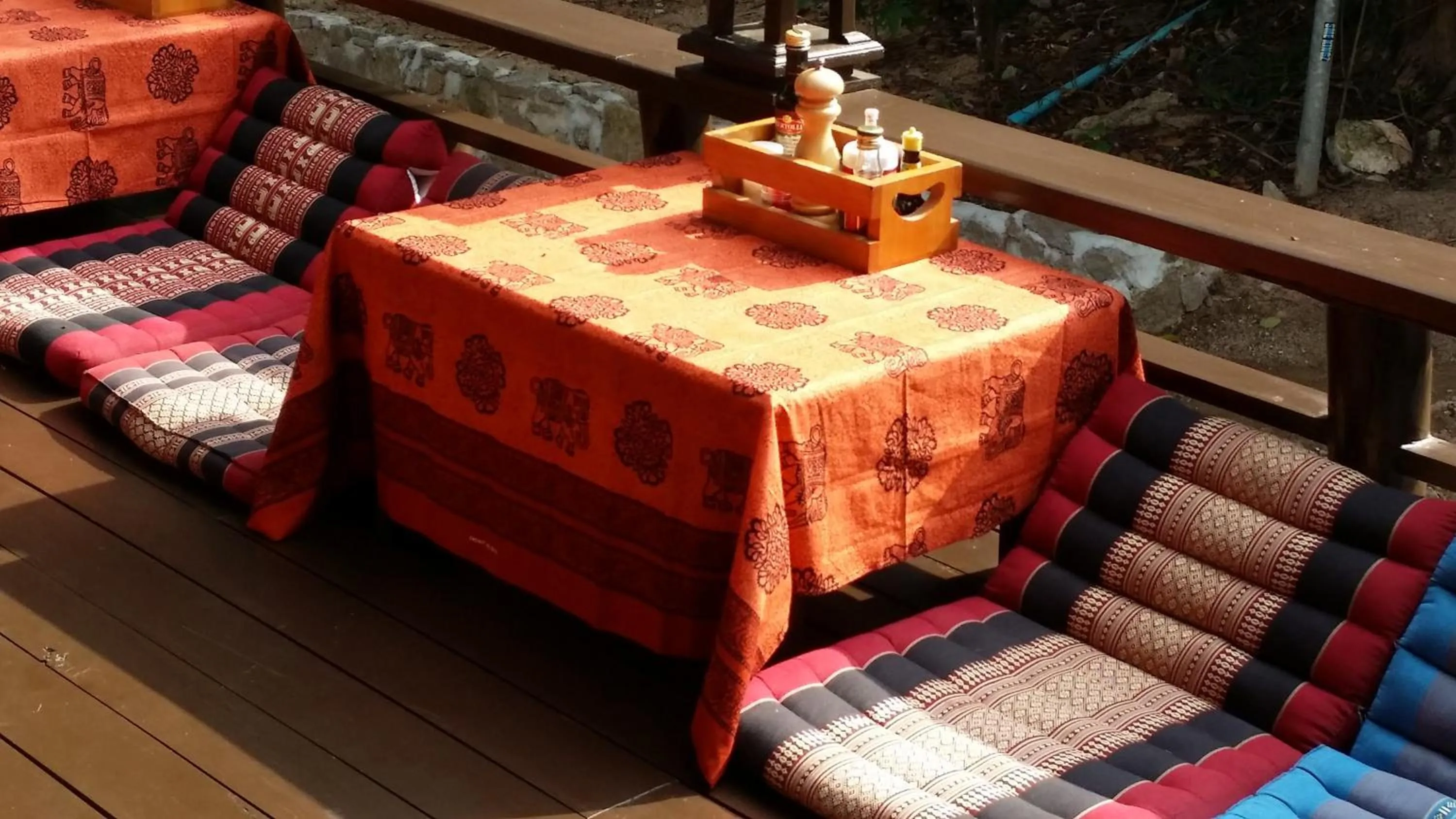 Restaurant/places to eat in Clear View Resort