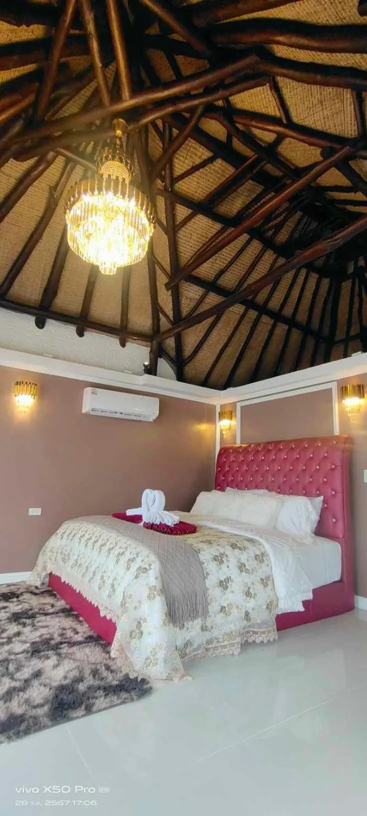 Bedroom, Bed in Clear View Resort