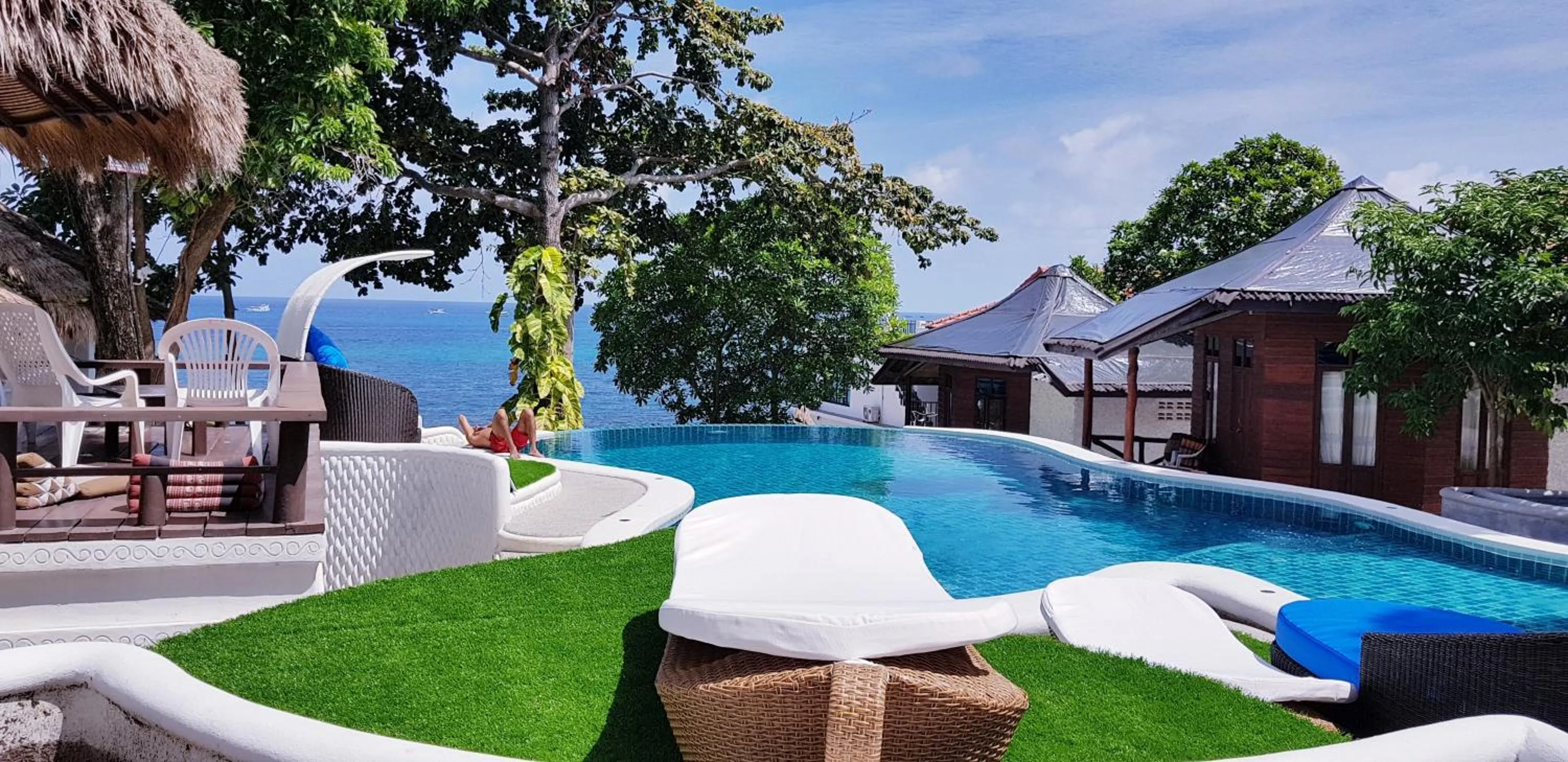 Property building in Clear View Resort