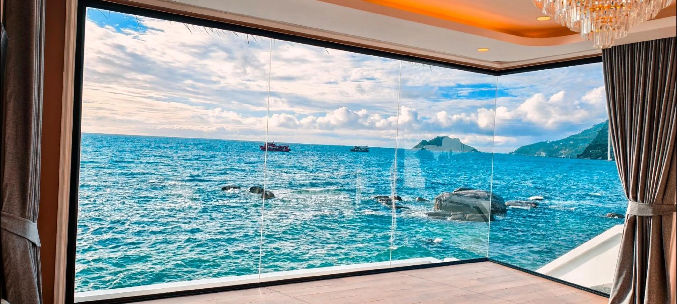 Bedroom in Clear View Resort