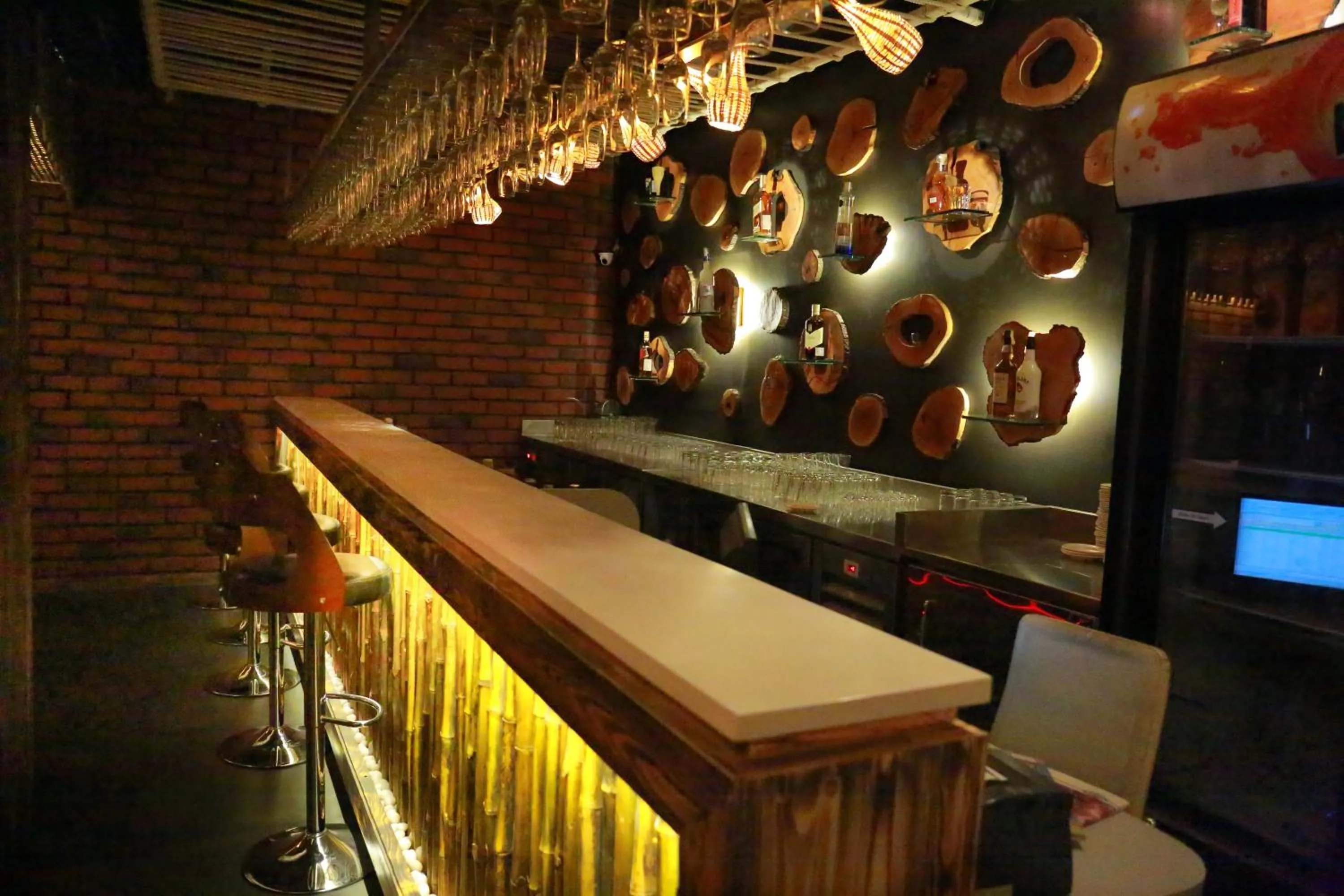 Lounge or bar in Carnival Resort