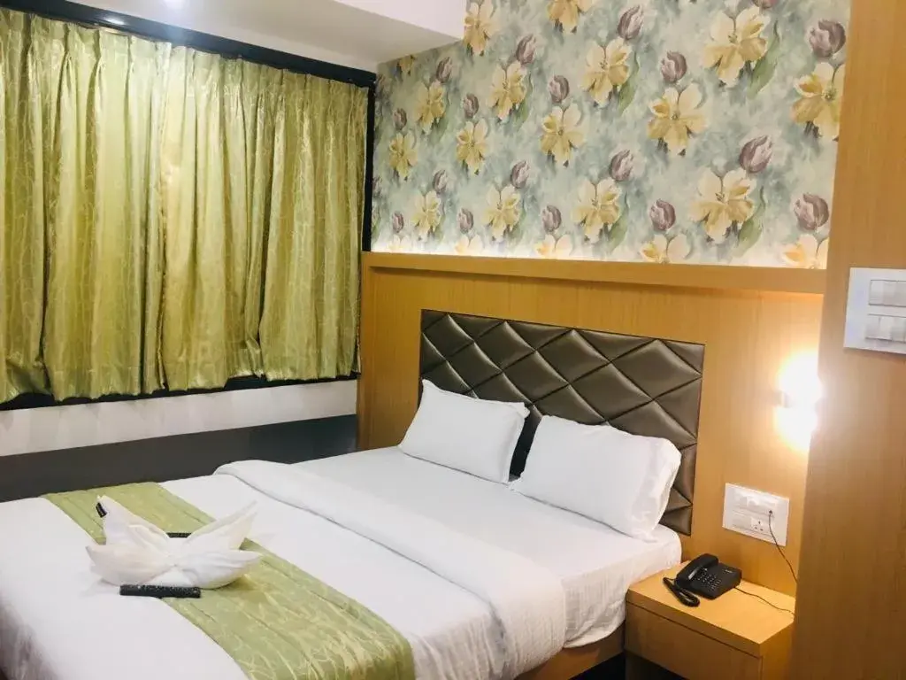 Standard Double Room in AR By Glitz Hotels Standard Double Room in AR By Glitz Hotels