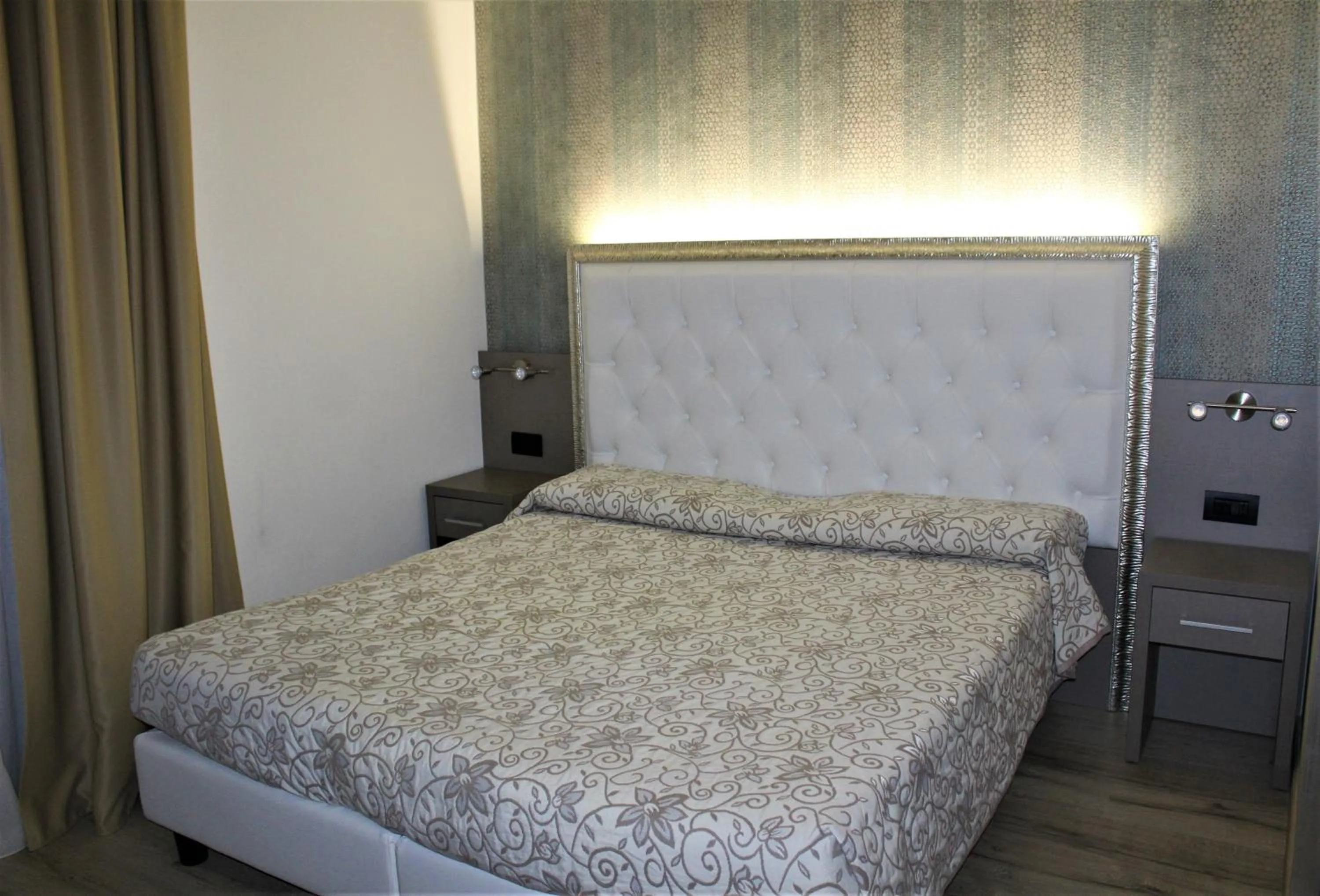 Photo of the whole room, Bed in Albergo Ristorante Miramonti Toano