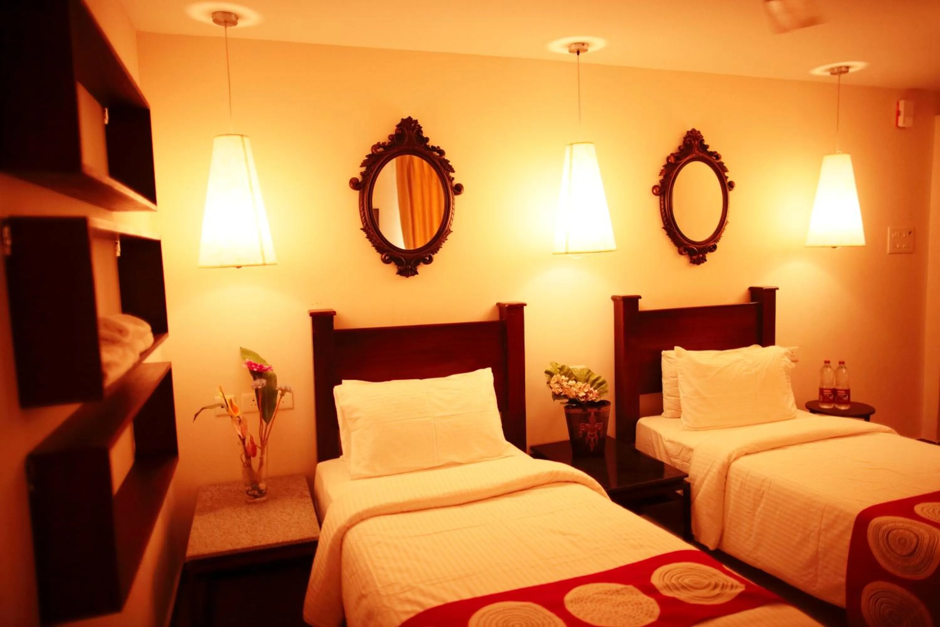 Photo of the whole room, Bed in Hotel Highnest