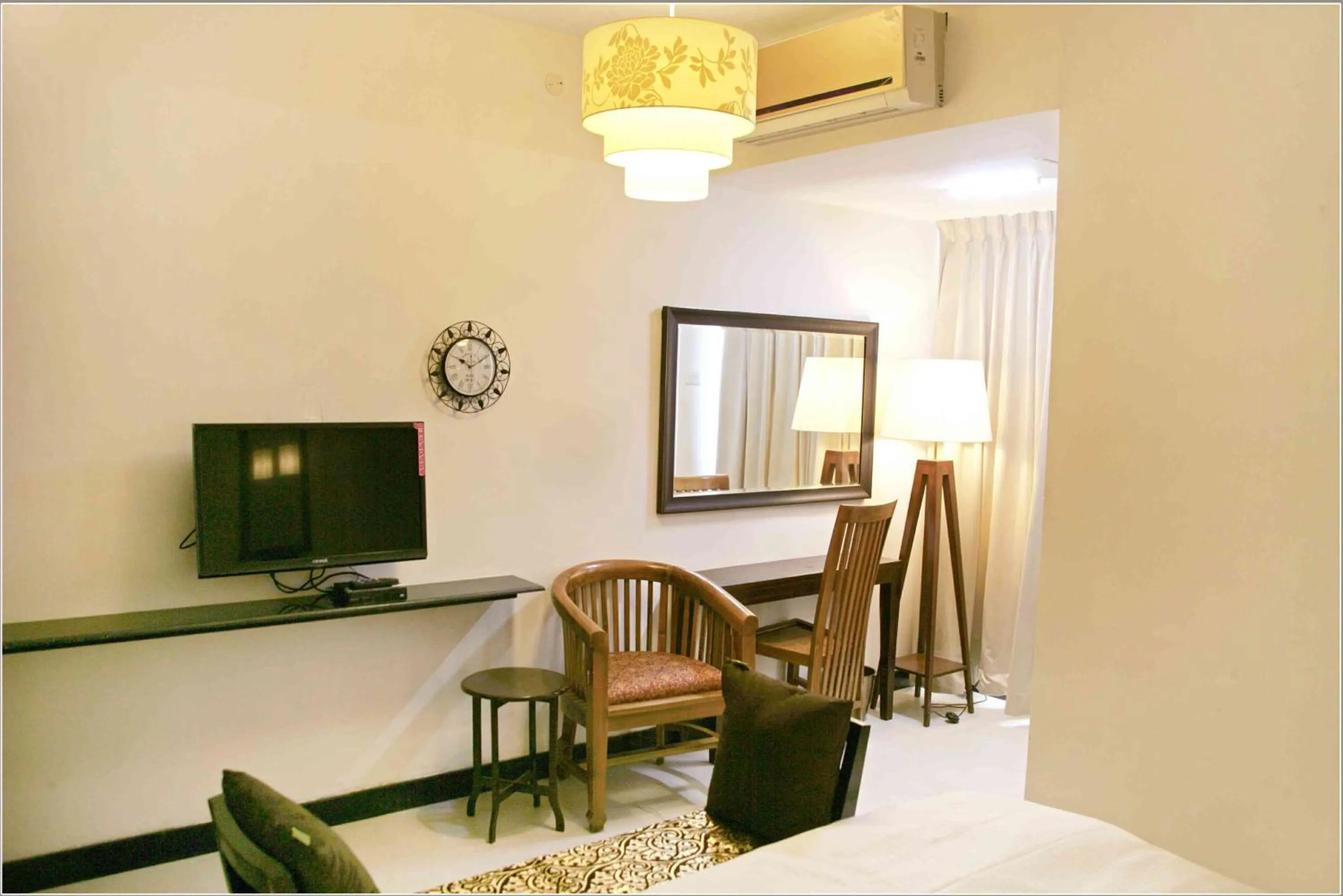 Photo of the whole room, Bed in Hotel Highnest